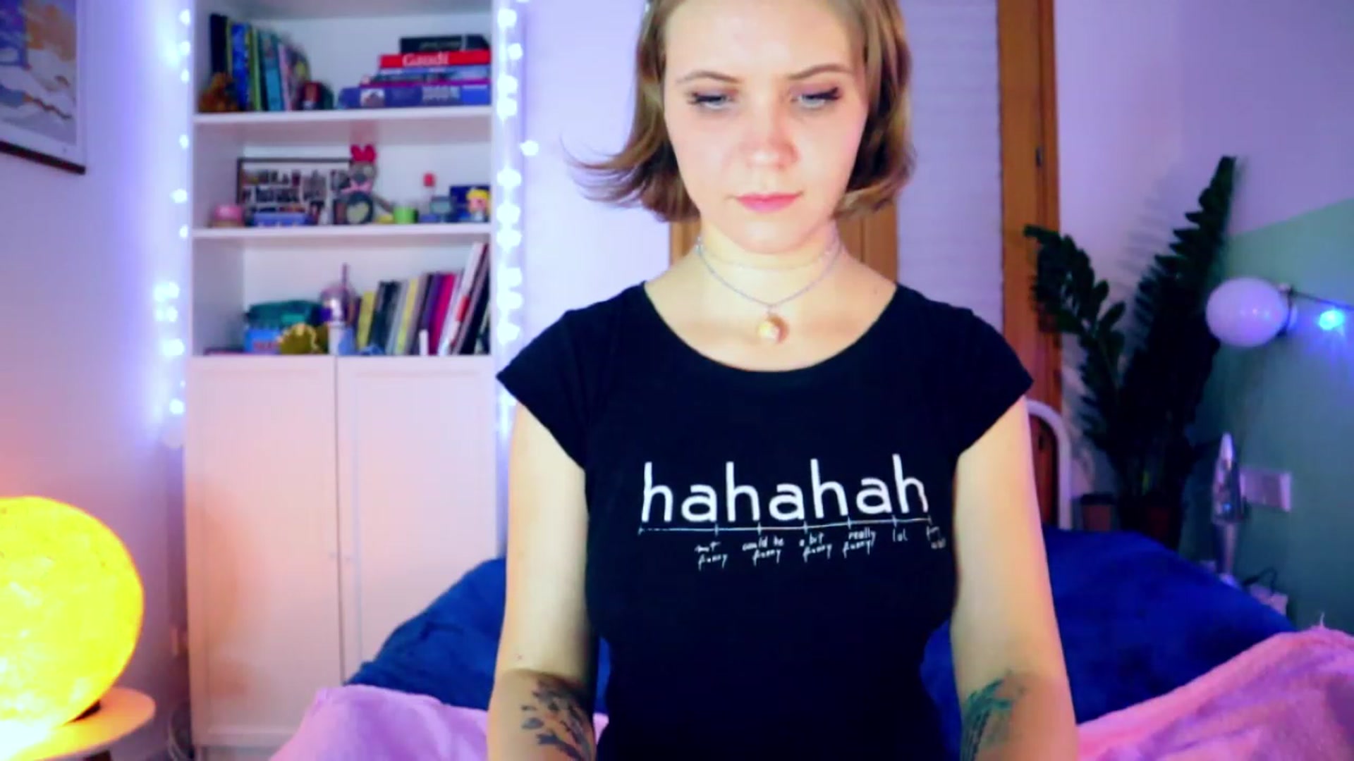 Gallery image thumbnail from YoungDunst's myfreecams stream on, 12/18/2022, 04:26 image 20 of 20
