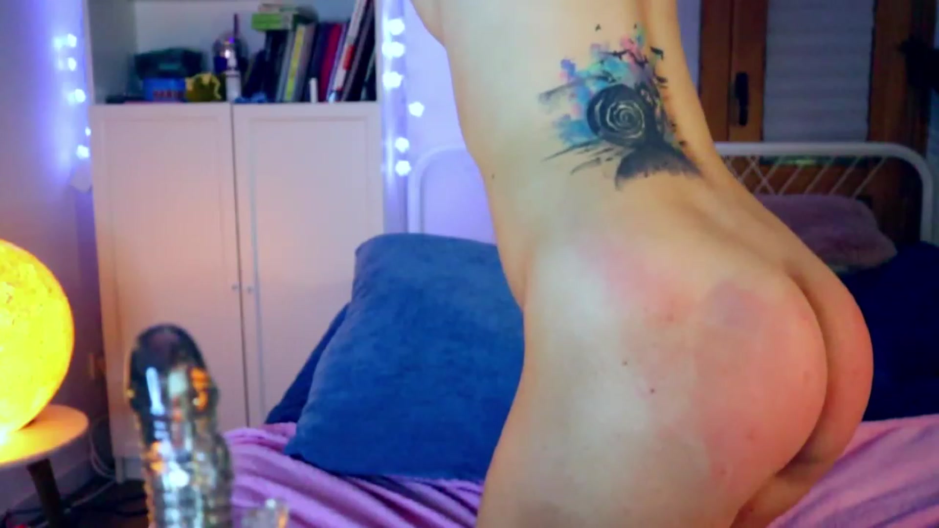 Gallery image thumbnail from YoungDunst's myfreecams stream on, 12/25/2022, 06:13 image 3 of 20