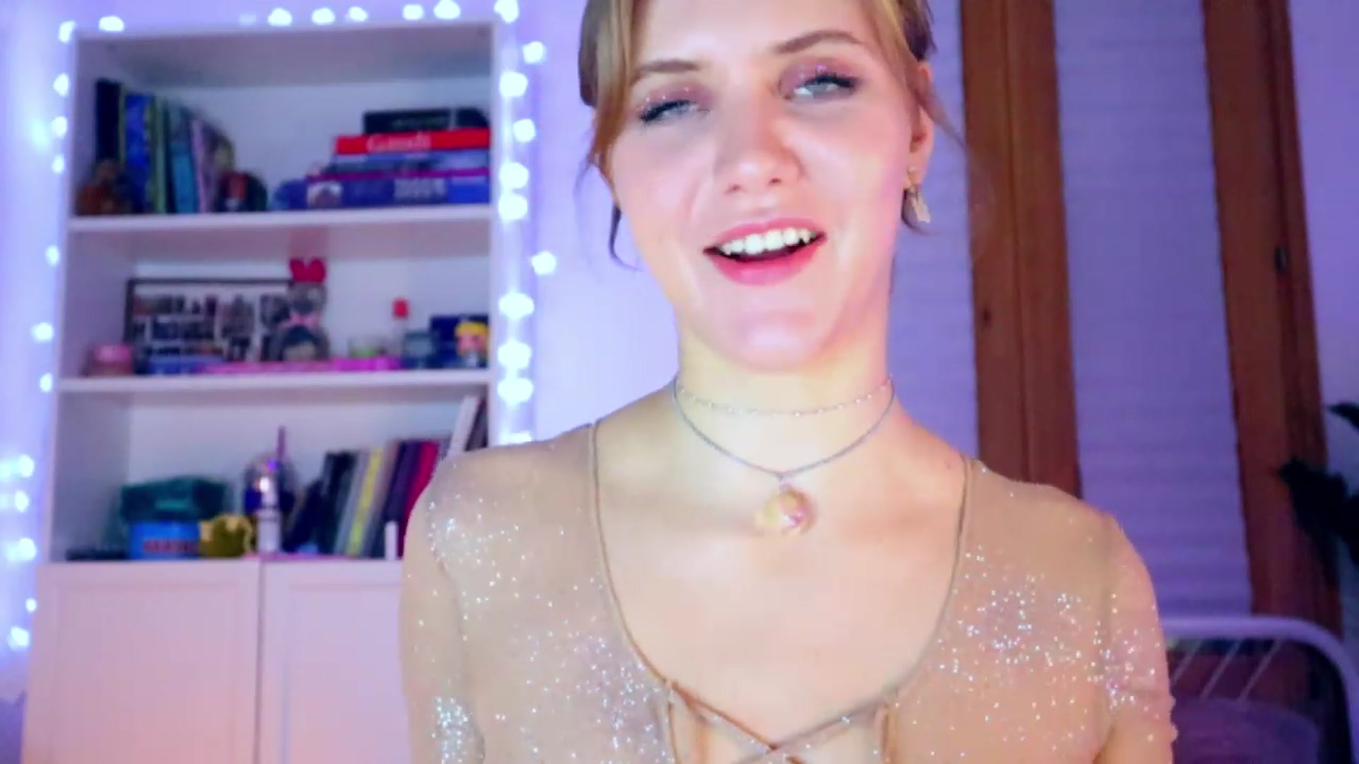 Gallery image thumbnail from YoungDunst's myfreecams stream on, 12/26/2022, 04:41 image 4 of 20