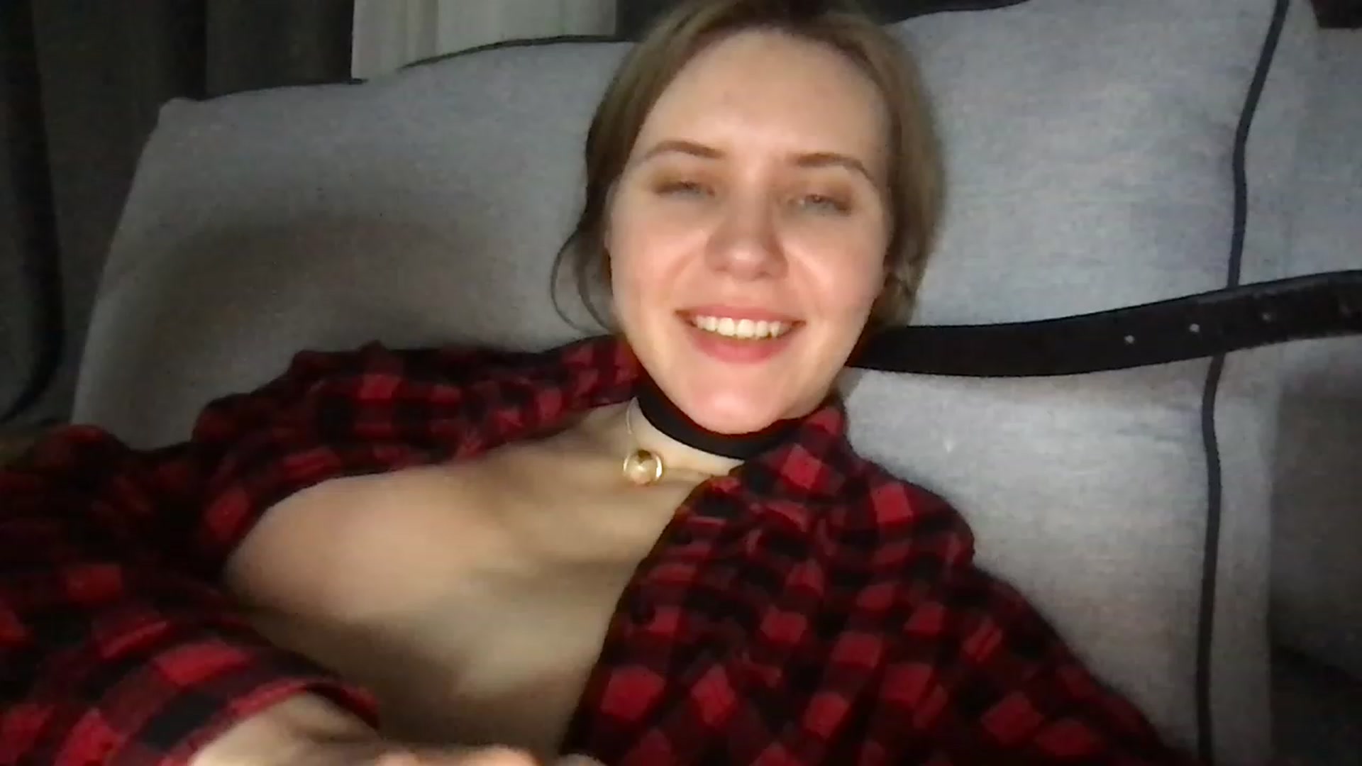 Gallery image thumbnail from YoungDunst's myfreecams stream on, 12/31/2022, 20:06 image 9 of 20