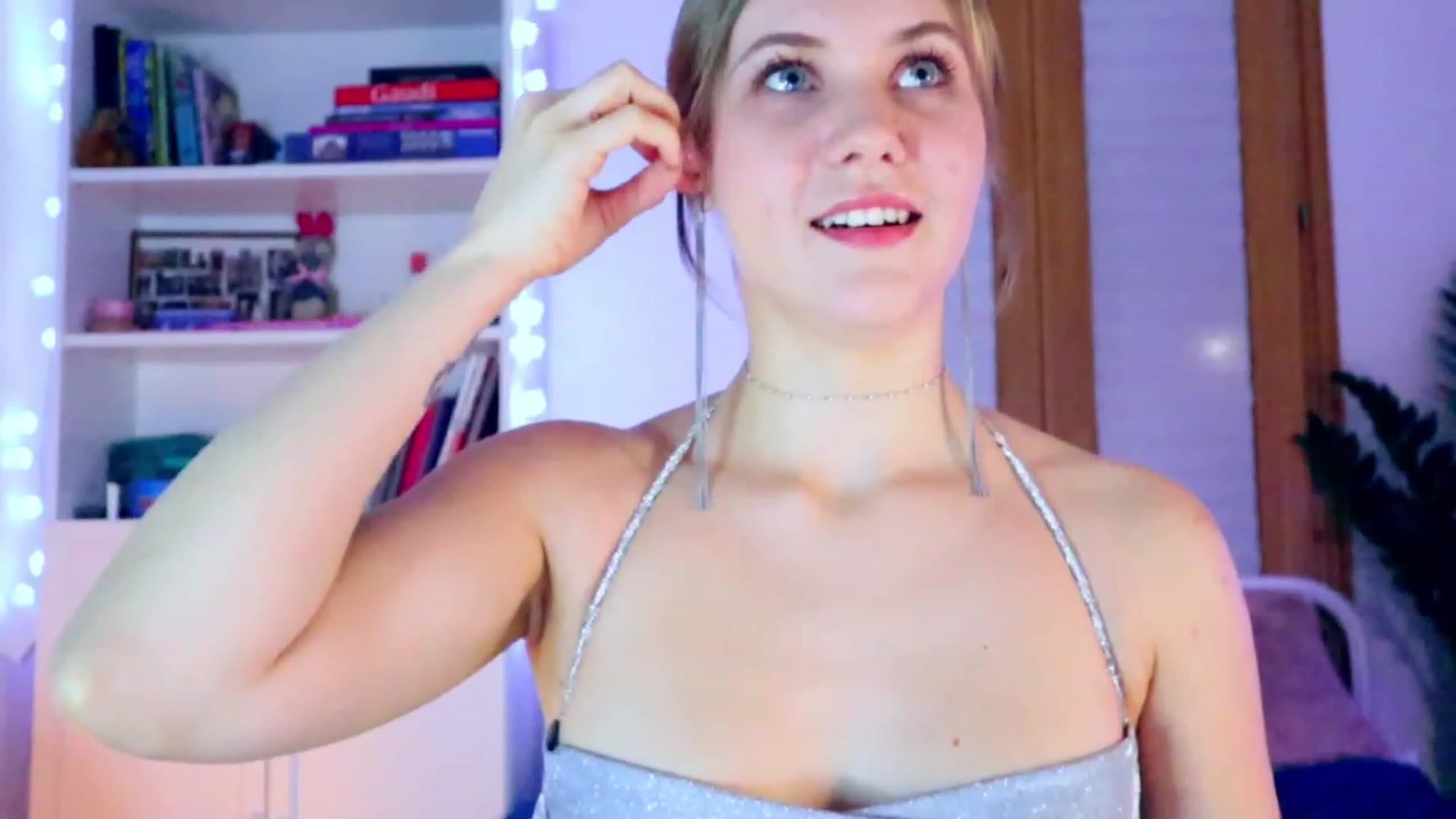 Gallery image thumbnail from YoungDunst's myfreecams stream on, 01/13/2023, 19:12 image 8 of 20