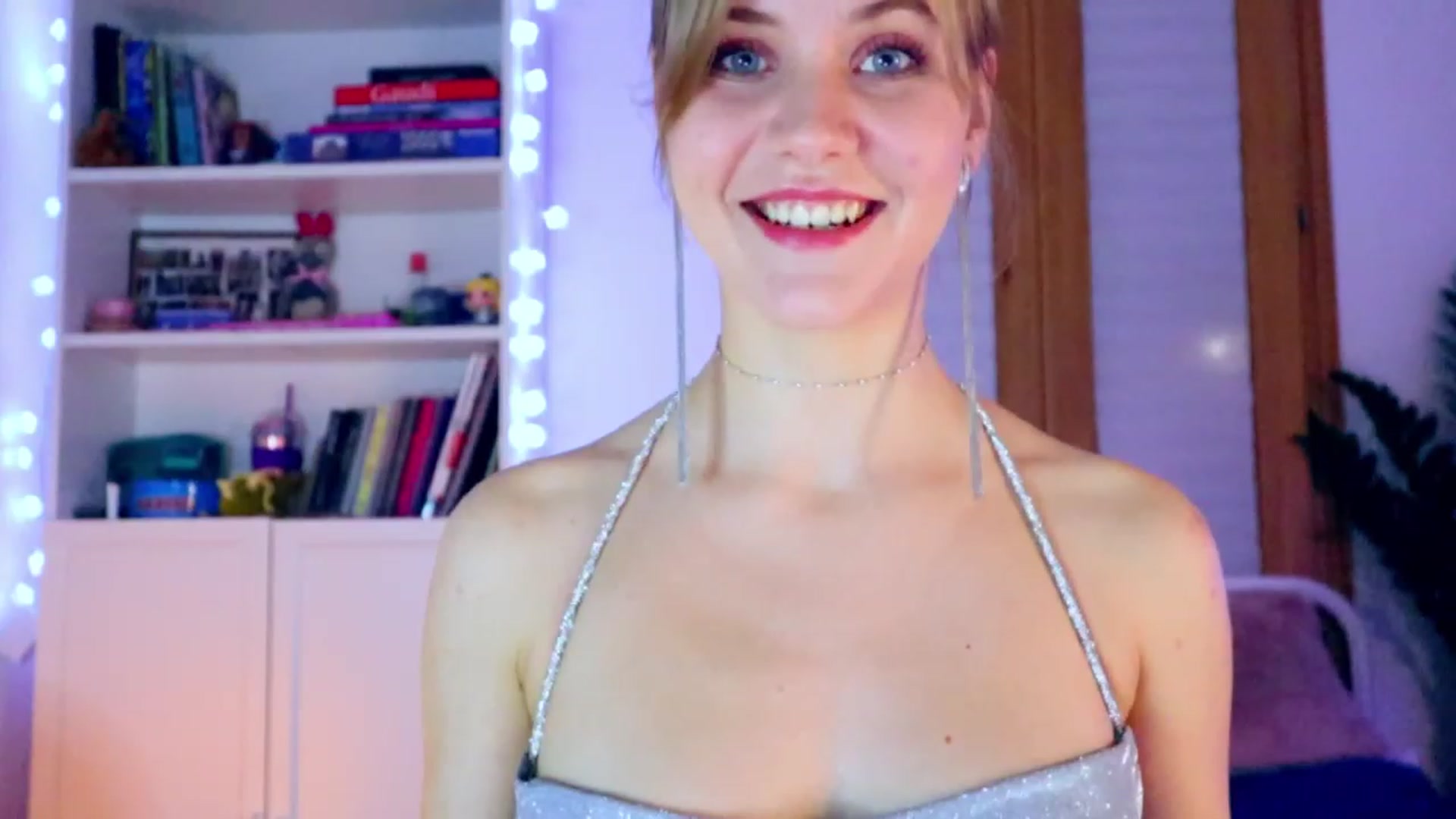 Gallery image thumbnail from YoungDunst's myfreecams stream on, 01/13/2023, 19:12 image 7 of 20