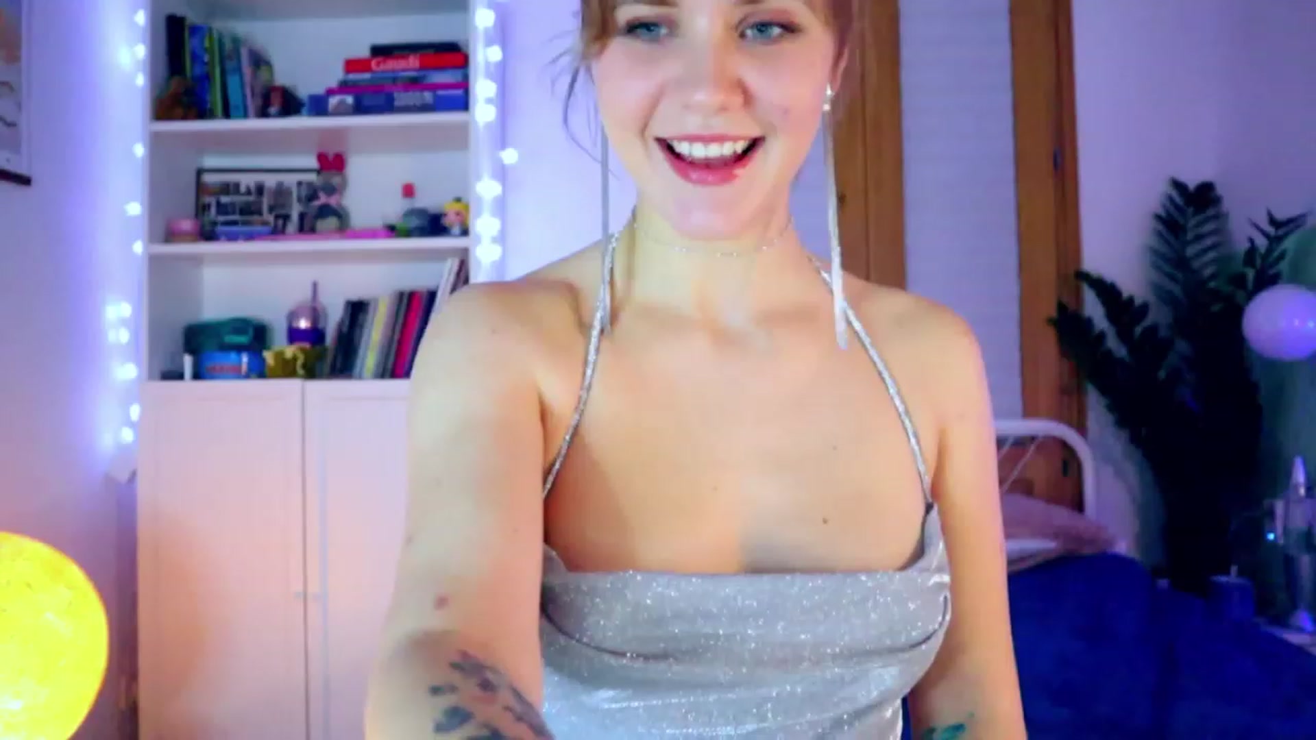 Gallery image thumbnail from YoungDunst's myfreecams stream on, 01/14/2023, 24:00 image 3 of 20