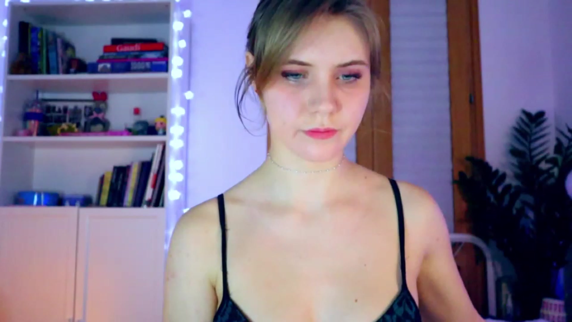 Gallery image thumbnail from YoungDunst's myfreecams stream on, 01/26/2023, 03:02 image 11 of 20