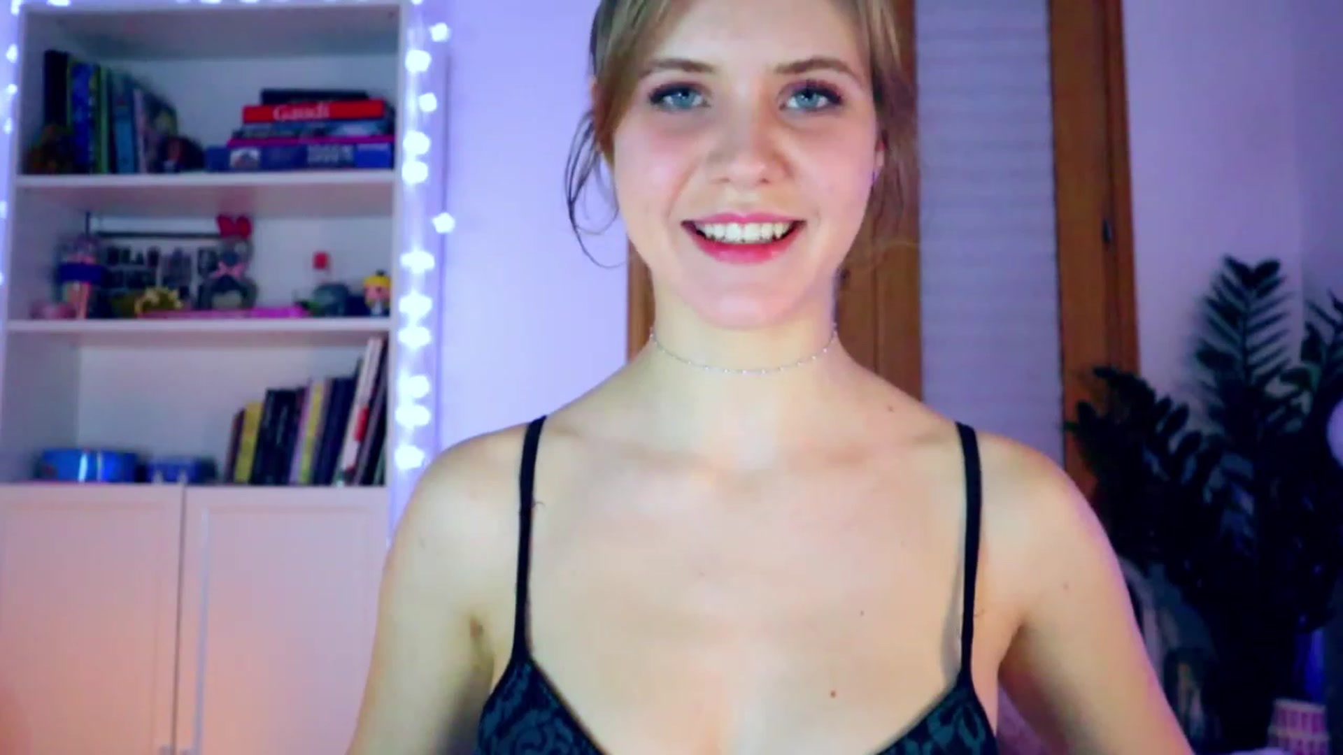 Gallery image thumbnail from YoungDunst's myfreecams stream on, 01/26/2023, 03:02 image 8 of 20