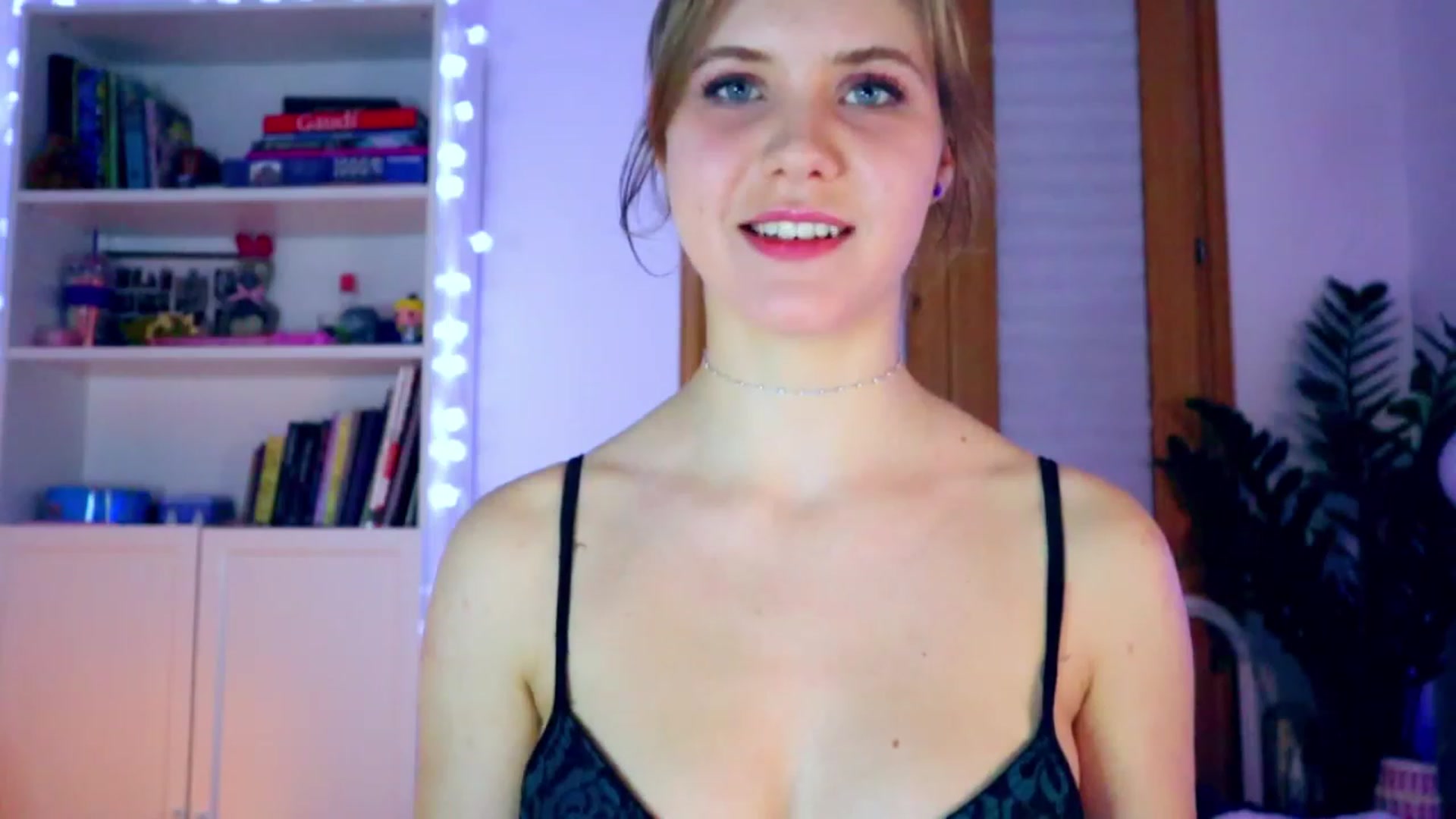 Gallery image thumbnail from YoungDunst's myfreecams stream on, 01/26/2023, 03:02 image 7 of 20
