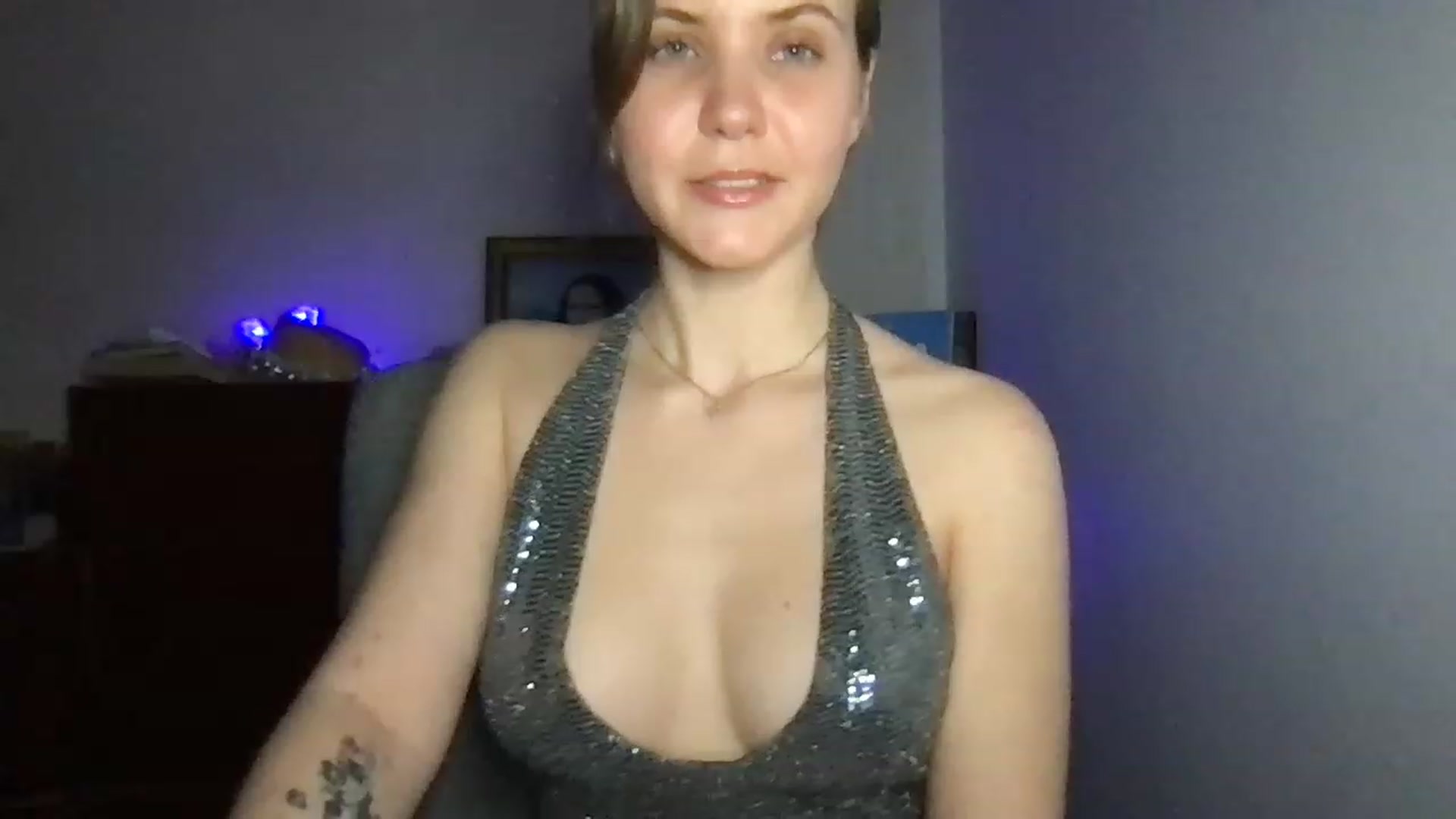 Gallery image thumbnail from YoungDunst's myfreecams stream on, 02/09/2023, 18:24 image 5 of 20