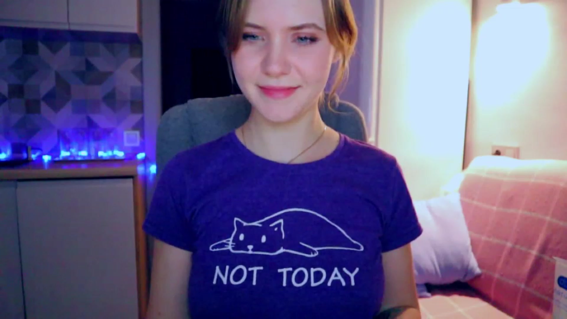 Gallery image thumbnail from YoungDunst's myfreecams stream on, 02/20/2023, 21:24 image 19 of 20