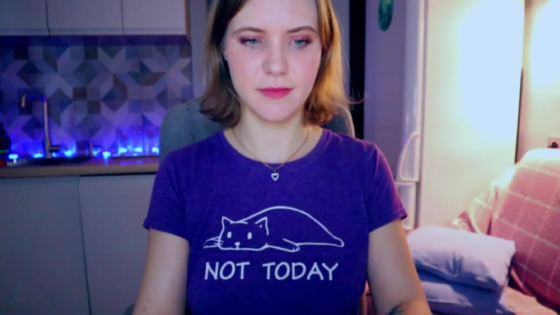 Gallery image thumbnail from YoungDunst's myfreecams stream on, 02/21/2023, 24:09 image 3 of 20