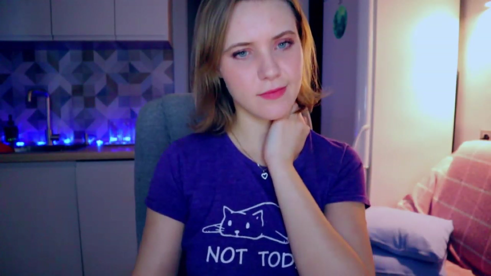 Gallery image thumbnail from YoungDunst's myfreecams stream on, 02/21/2023, 24:09 image 11 of 20