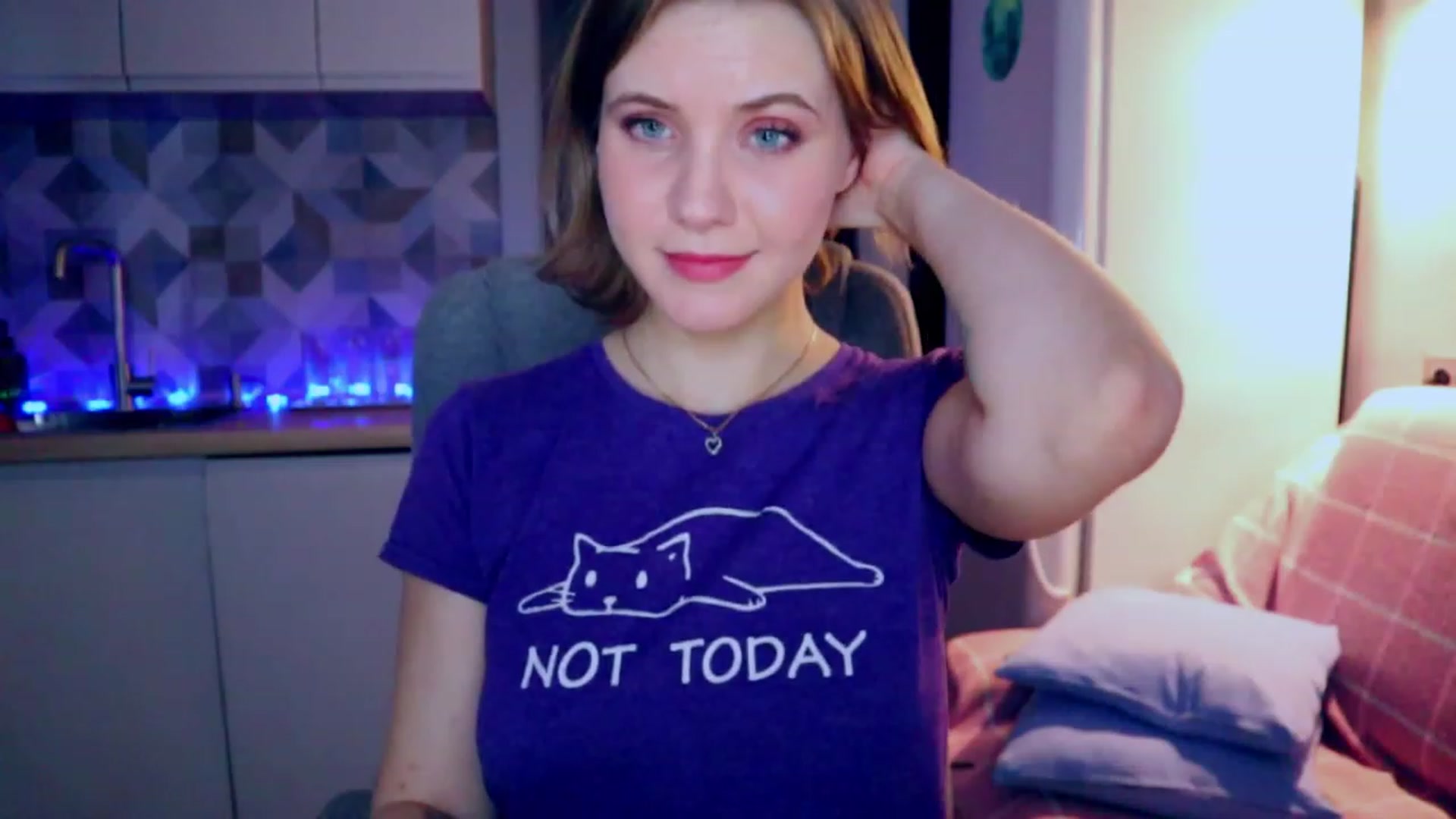 Gallery image thumbnail from YoungDunst's myfreecams stream on, 02/21/2023, 24:09 image 2 of 20