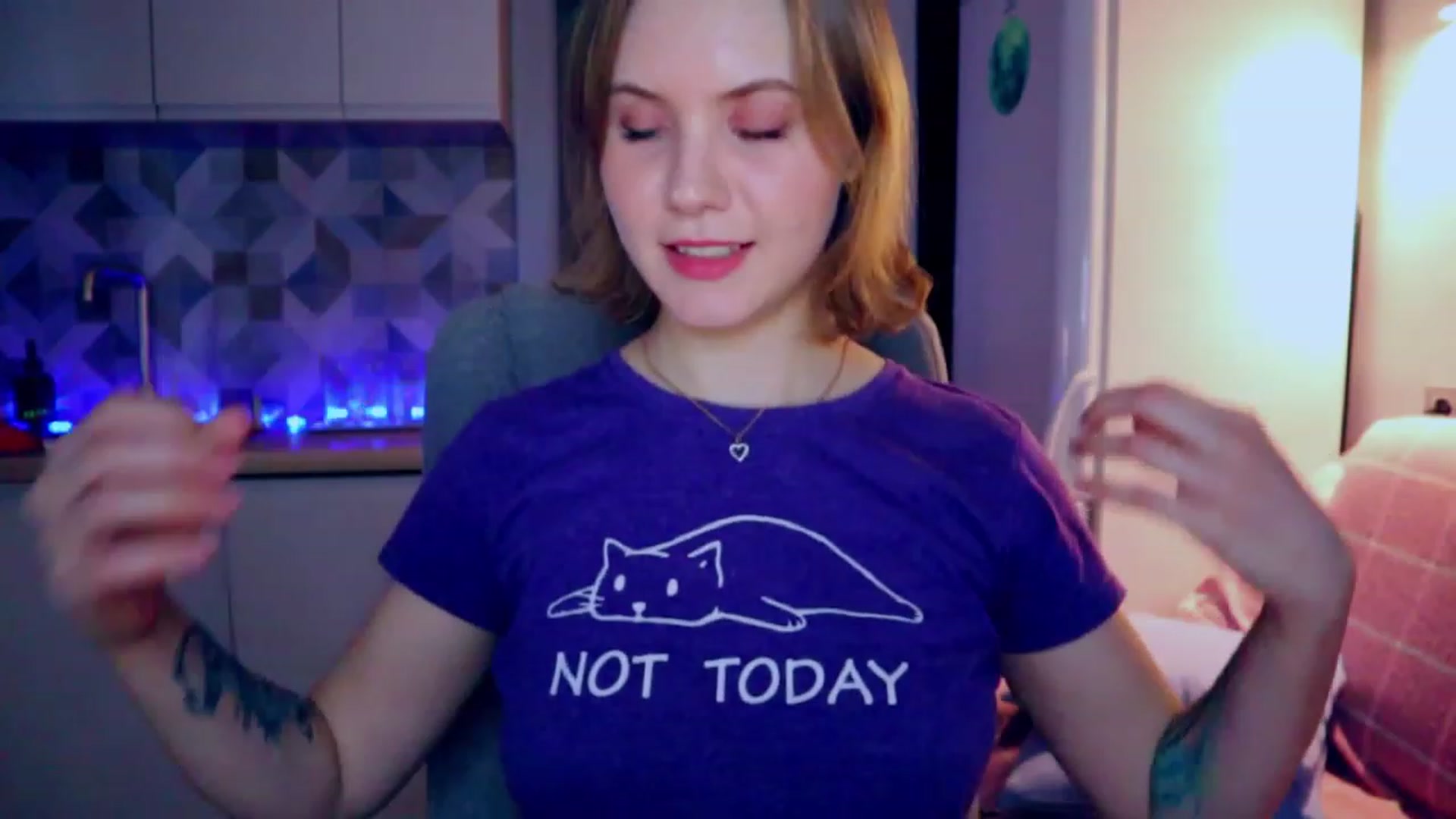 Gallery image thumbnail from YoungDunst's myfreecams stream on, 02/21/2023, 24:29 image 13 of 20