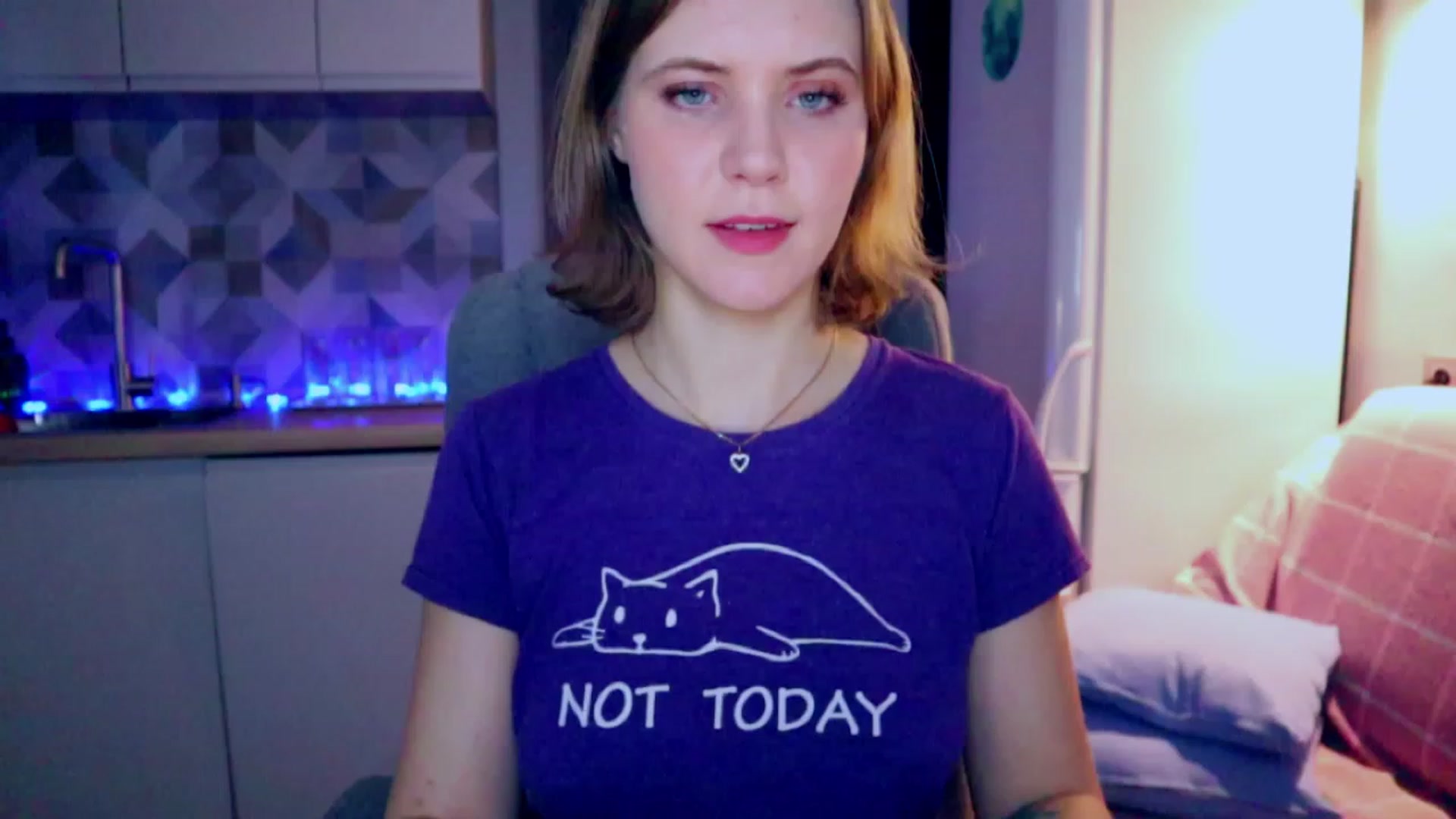 Gallery image thumbnail from YoungDunst's myfreecams stream on, 02/21/2023, 24:29 image 1 of 20