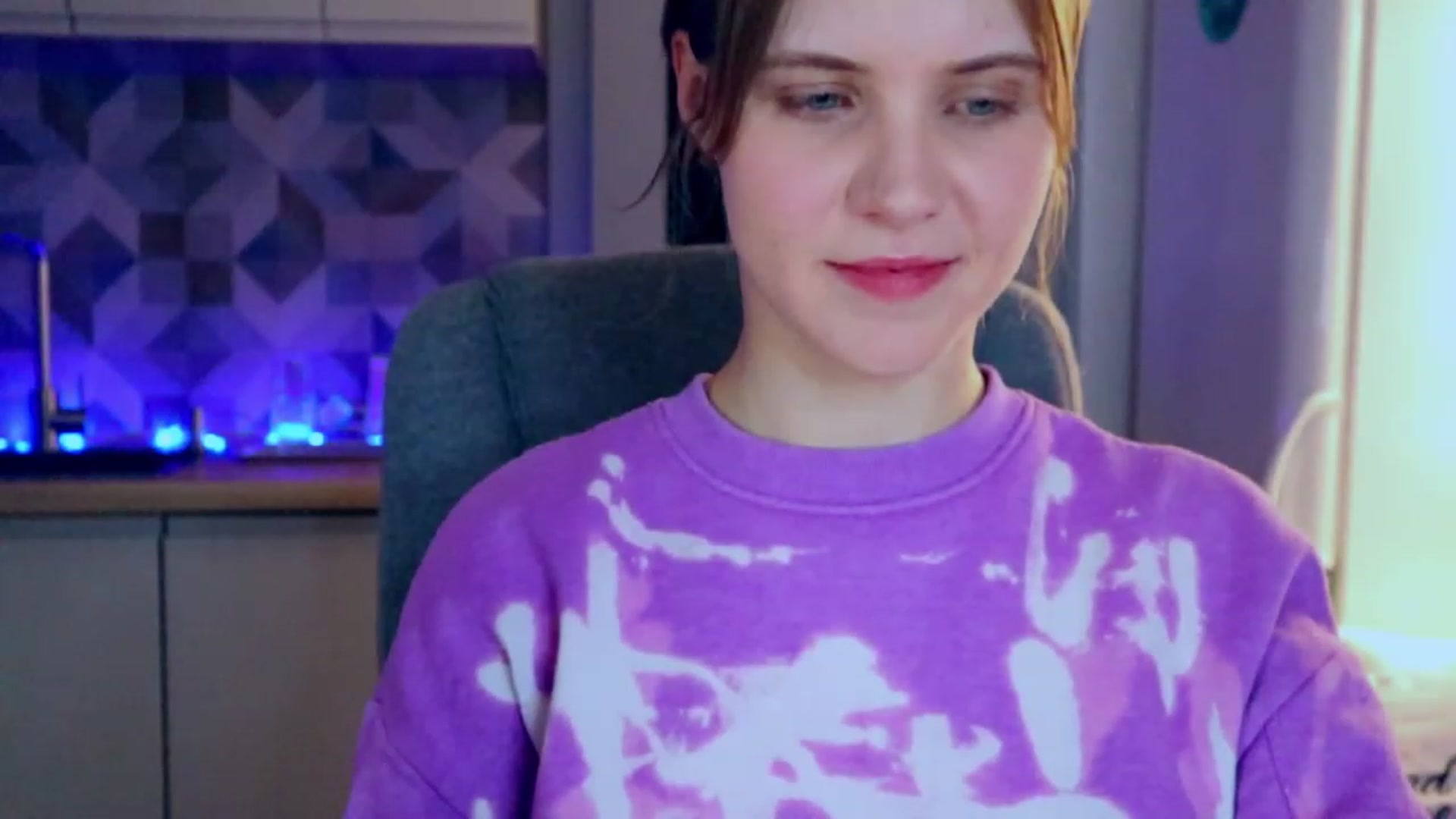 Gallery image thumbnail from YoungDunst's myfreecams stream on, 04/17/2023, 23:38 image 2 of 20