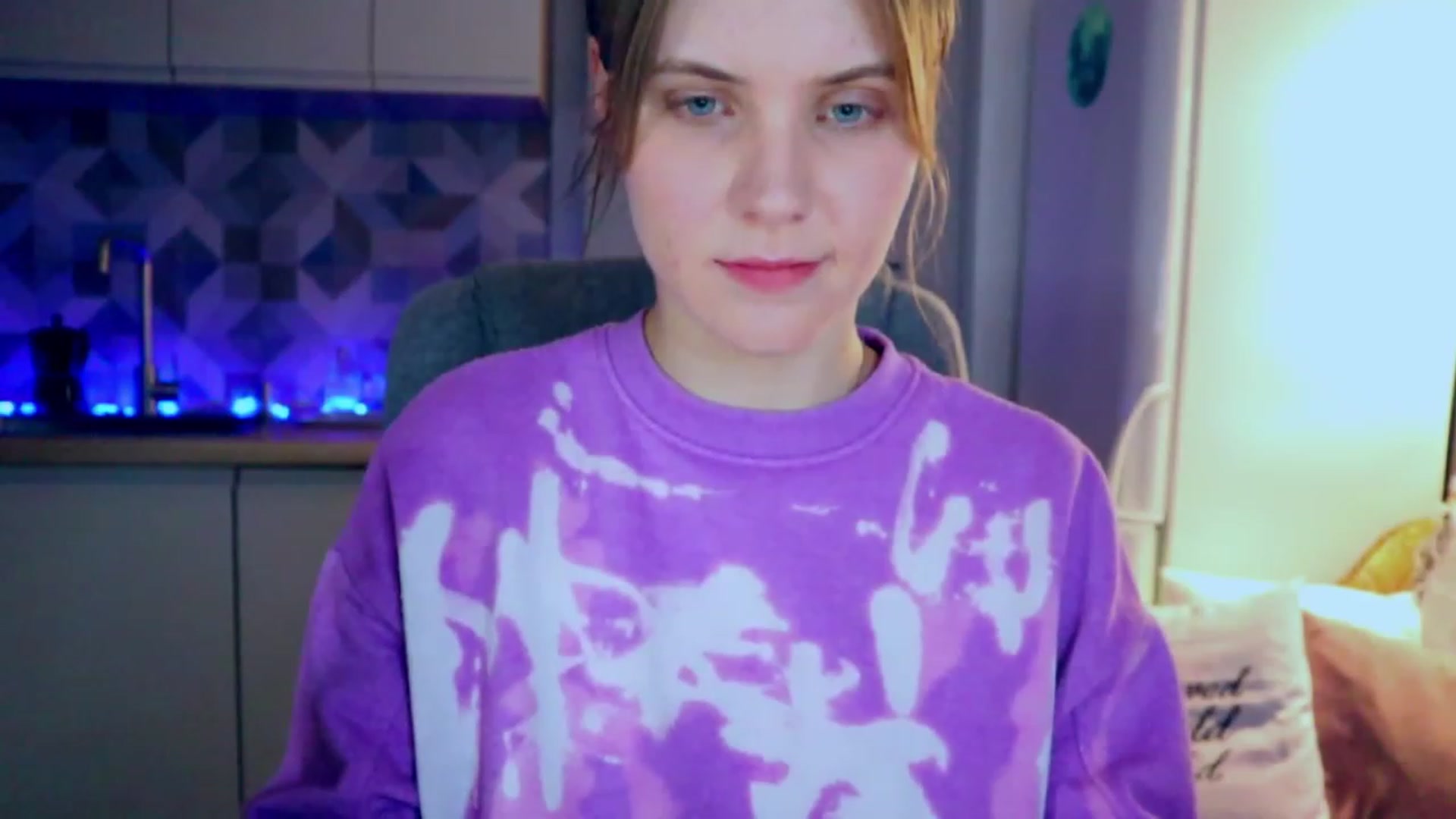 Gallery image thumbnail from YoungDunst's myfreecams stream on, 04/17/2023, 23:38 image 6 of 20