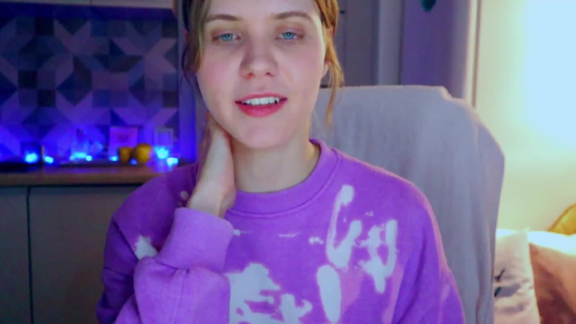 Gallery image thumbnail from YoungDunst's myfreecams stream on, 04/18/2023, 24:01 image 7 of 20