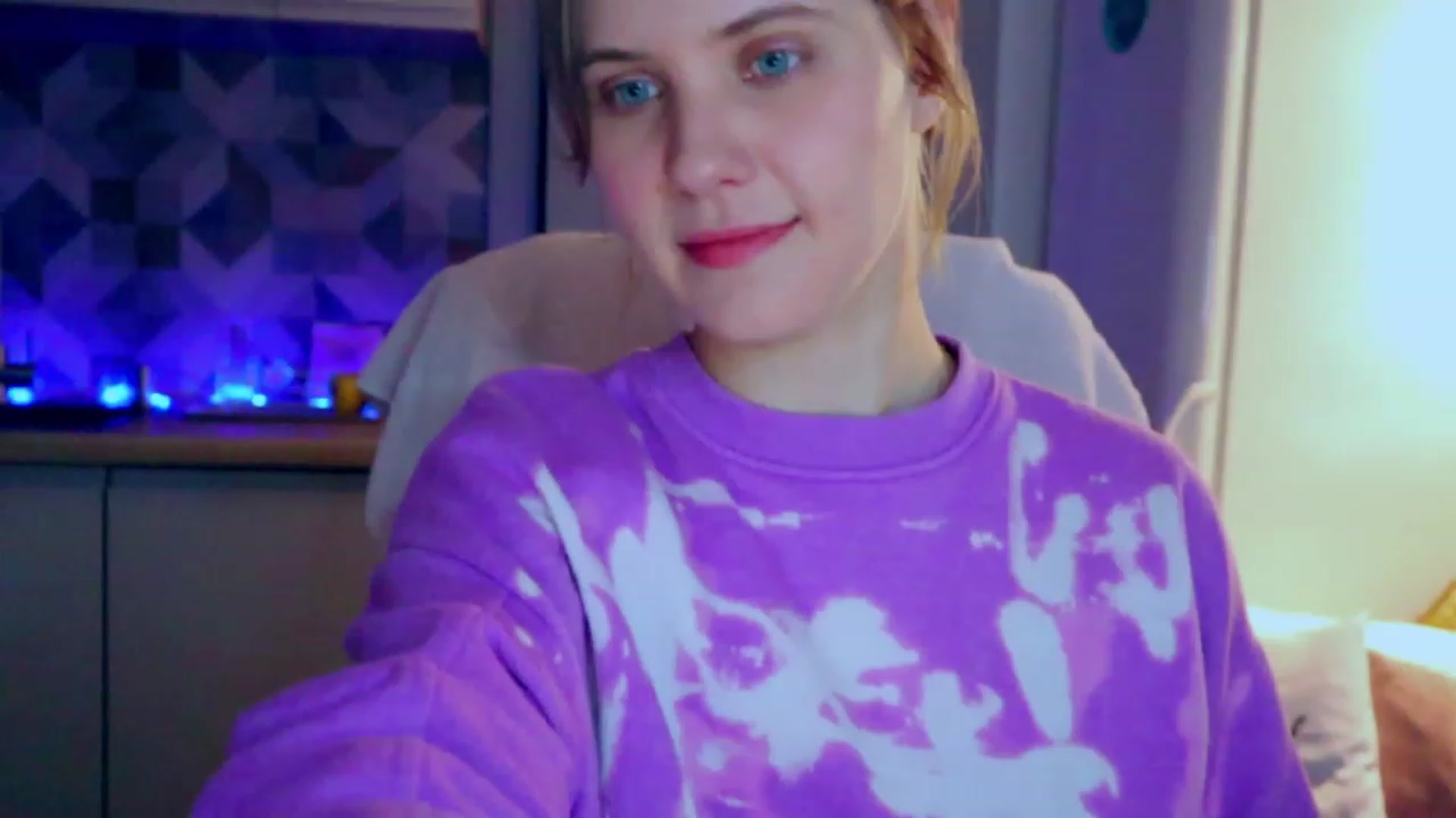 Gallery image thumbnail from YoungDunst's myfreecams stream on, 04/18/2023, 24:01 image 12 of 20