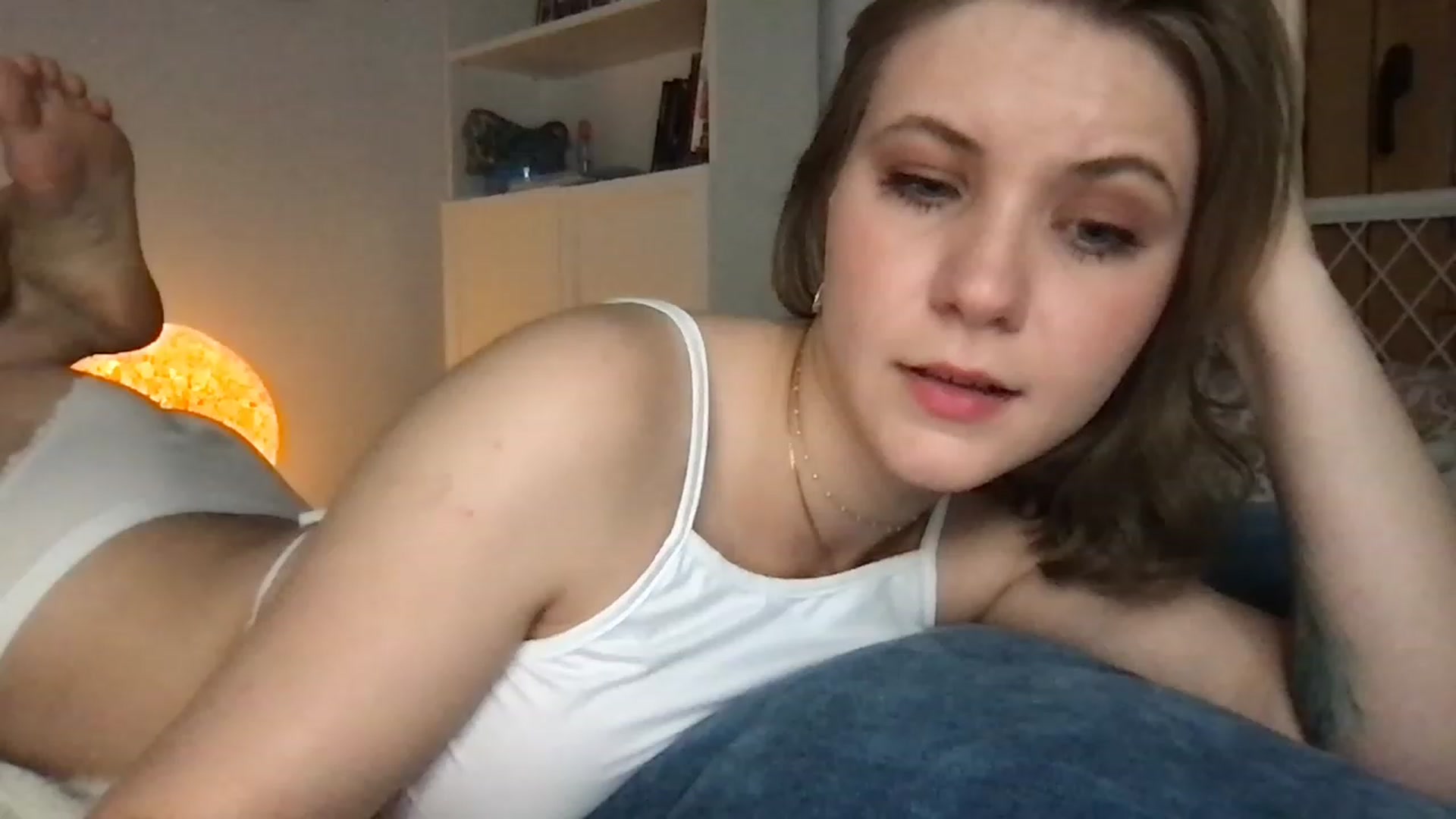 Gallery image thumbnail from YoungDunst's myfreecams stream on, 06/12/2023, 02:58 image 8 of 20