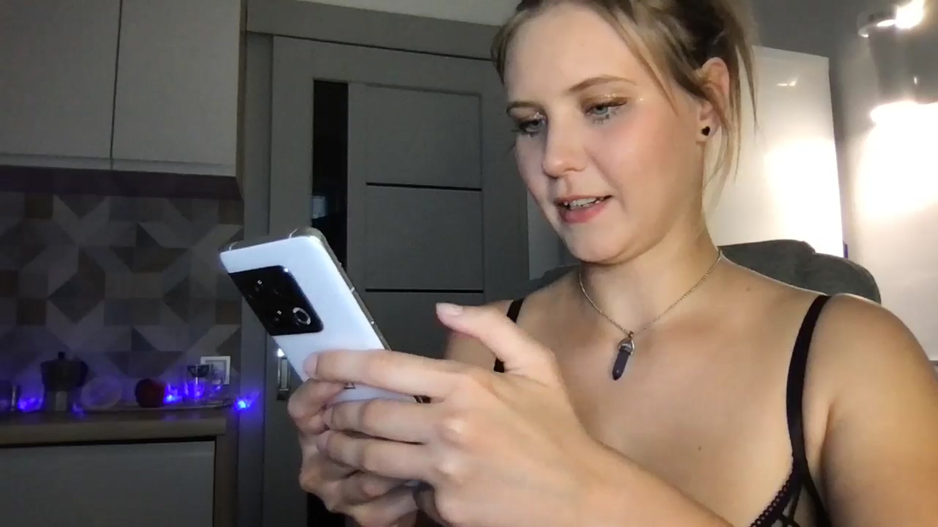 Gallery image thumbnail from YoungDunst's myfreecams stream on, 09/14/2023, 14:47 image 19 of 20