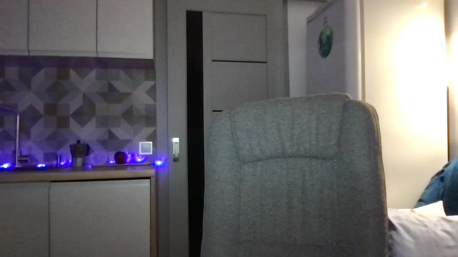 Gallery image thumbnail from YoungDunst's myfreecams stream on, 09/17/2023, 17:18 image 16 of 20