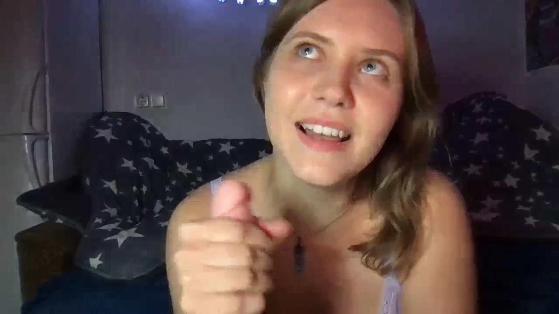 Gallery image thumbnail from YoungDunst's myfreecams stream on, 10/12/2023, 21:09 image 13 of 20