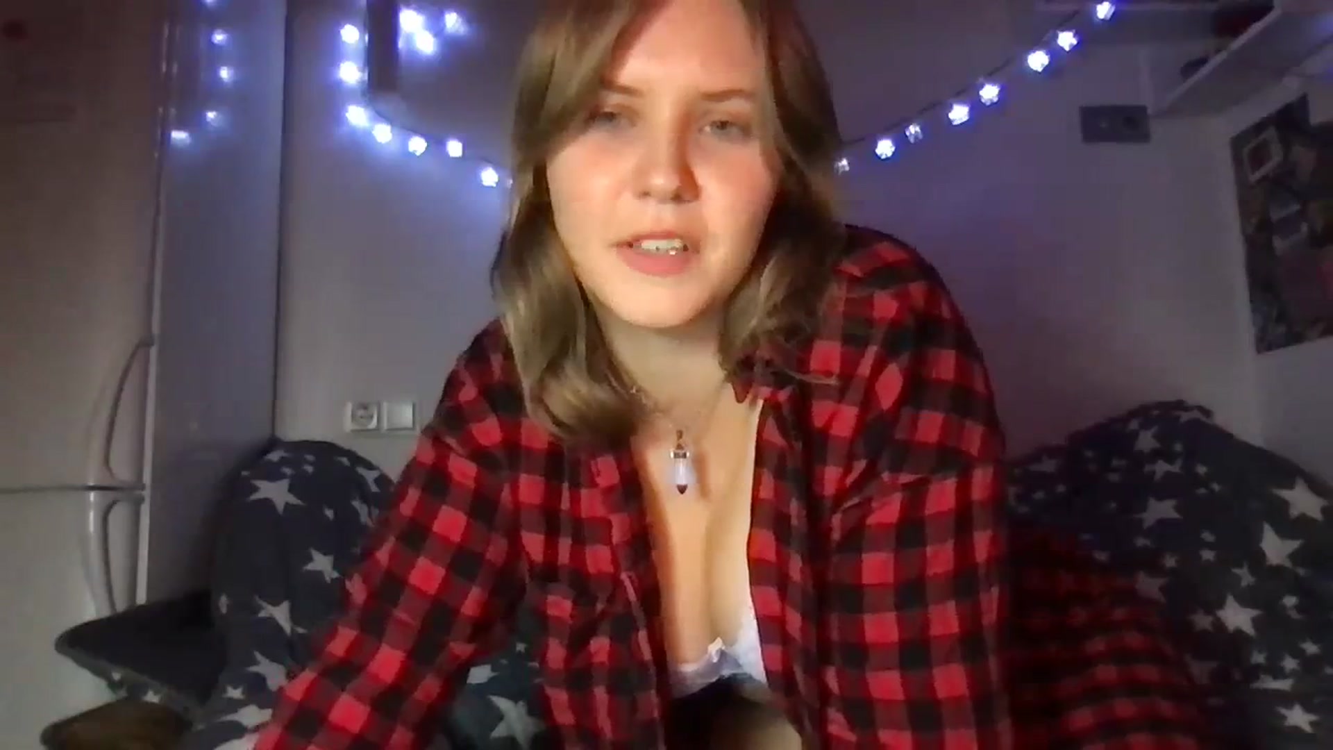 Gallery image thumbnail from YoungDunst's myfreecams stream on, 10/12/2023, 21:27 image 3 of 20