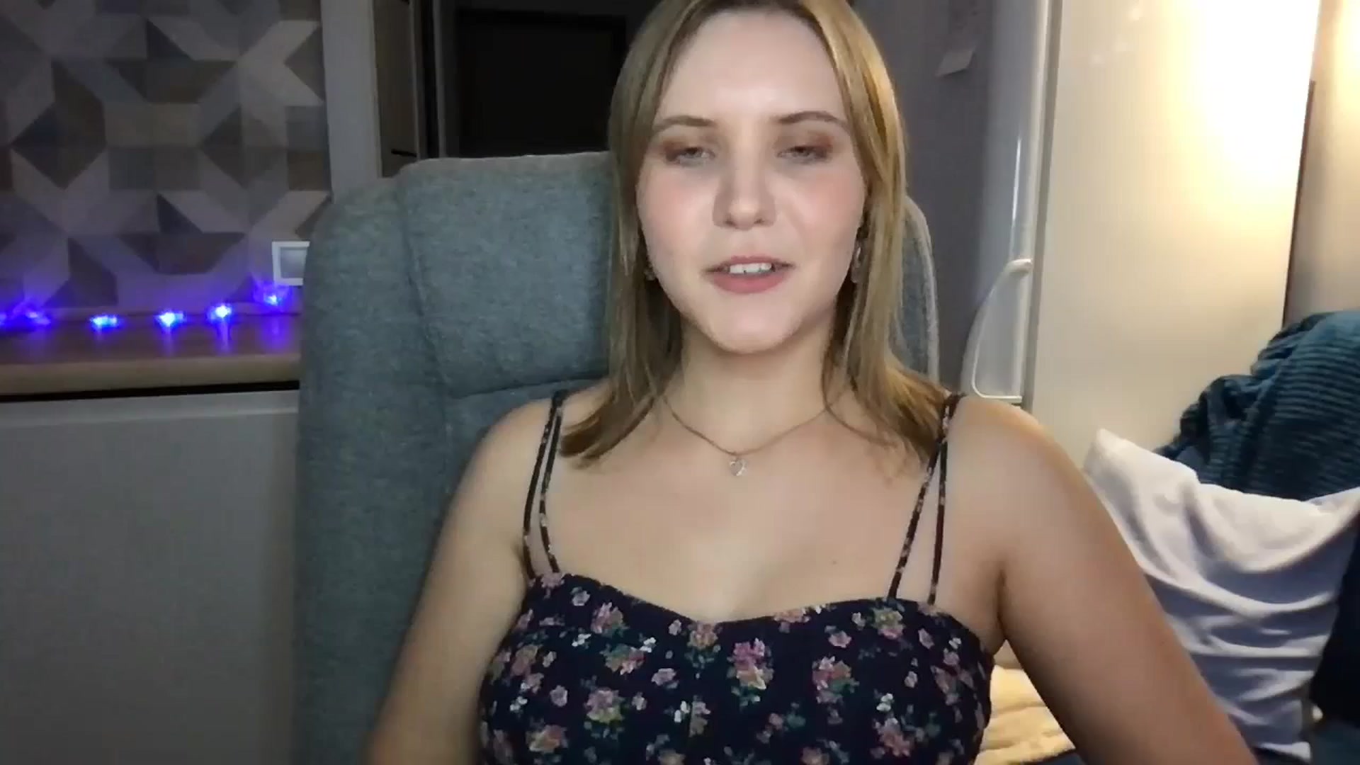 Gallery image thumbnail from YoungDunst's myfreecams stream on, 10/31/2023, 21:15 image 1 of 20