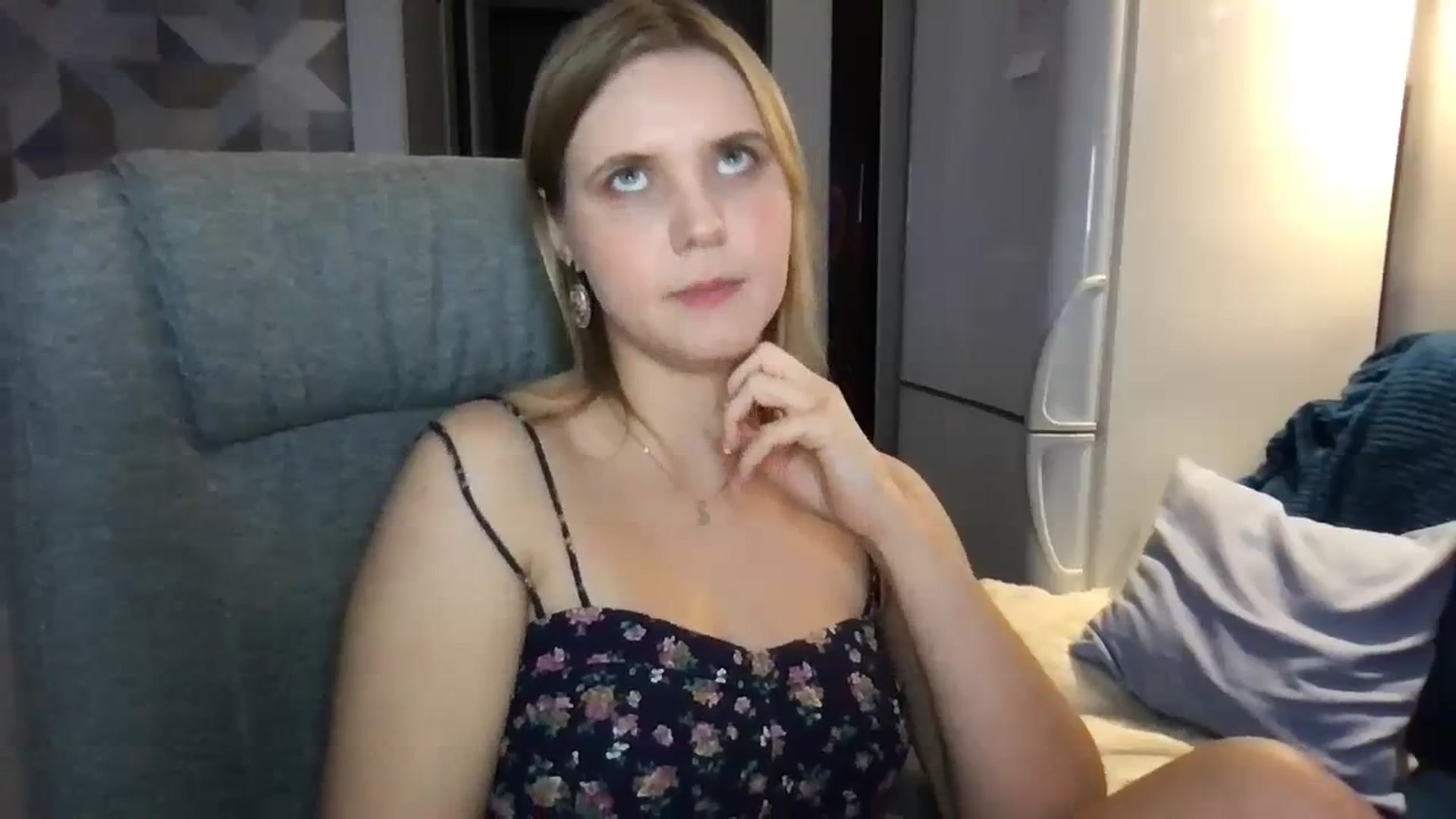 Gallery image thumbnail from YoungDunst's myfreecams stream on, 10/31/2023, 21:15 image 13 of 20