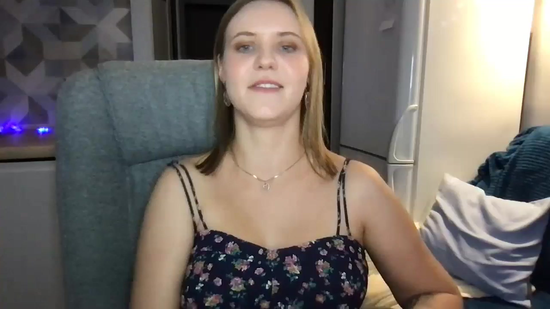 Gallery image thumbnail from YoungDunst's myfreecams stream on, 10/31/2023, 21:15 image 5 of 20
