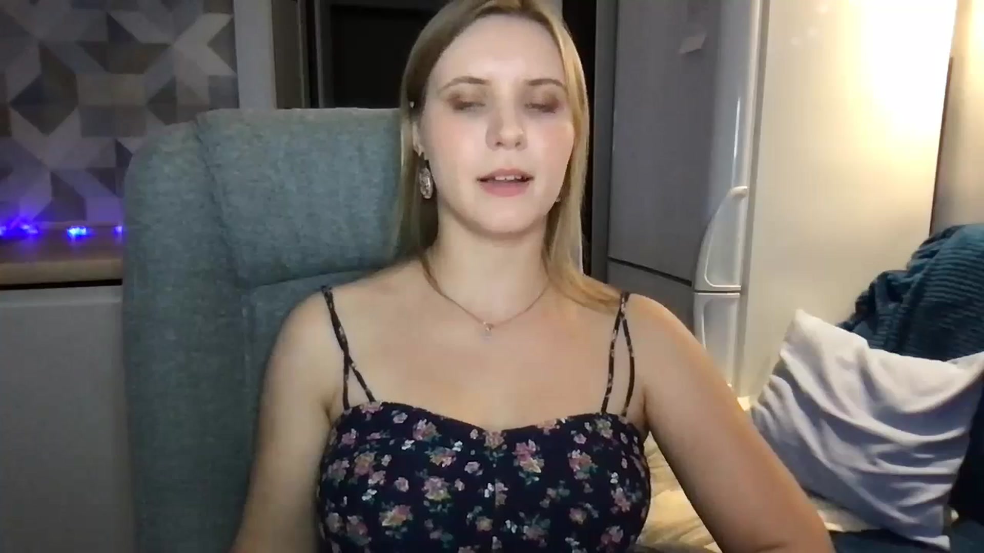 Gallery image thumbnail from YoungDunst's myfreecams stream on, 10/31/2023, 21:15 image 15 of 20