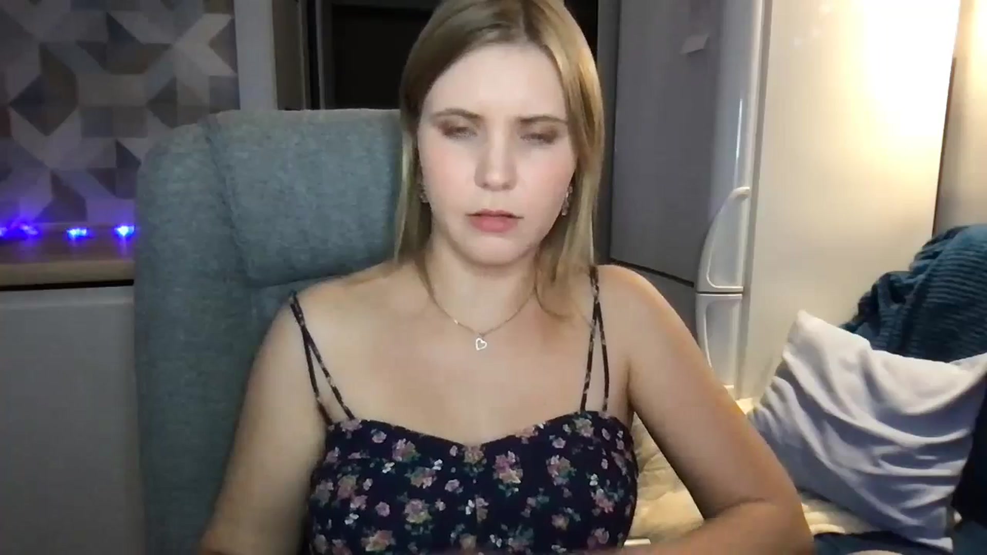 Gallery image thumbnail from YoungDunst's myfreecams stream on, 10/31/2023, 21:15 image 17 of 20