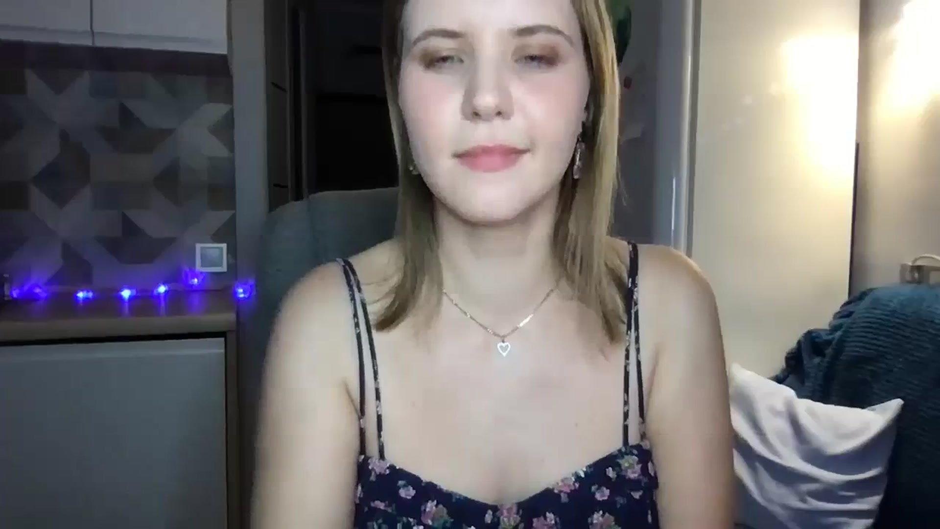 Gallery image thumbnail from YoungDunst's myfreecams stream on, 10/31/2023, 21:52 image 6 of 20