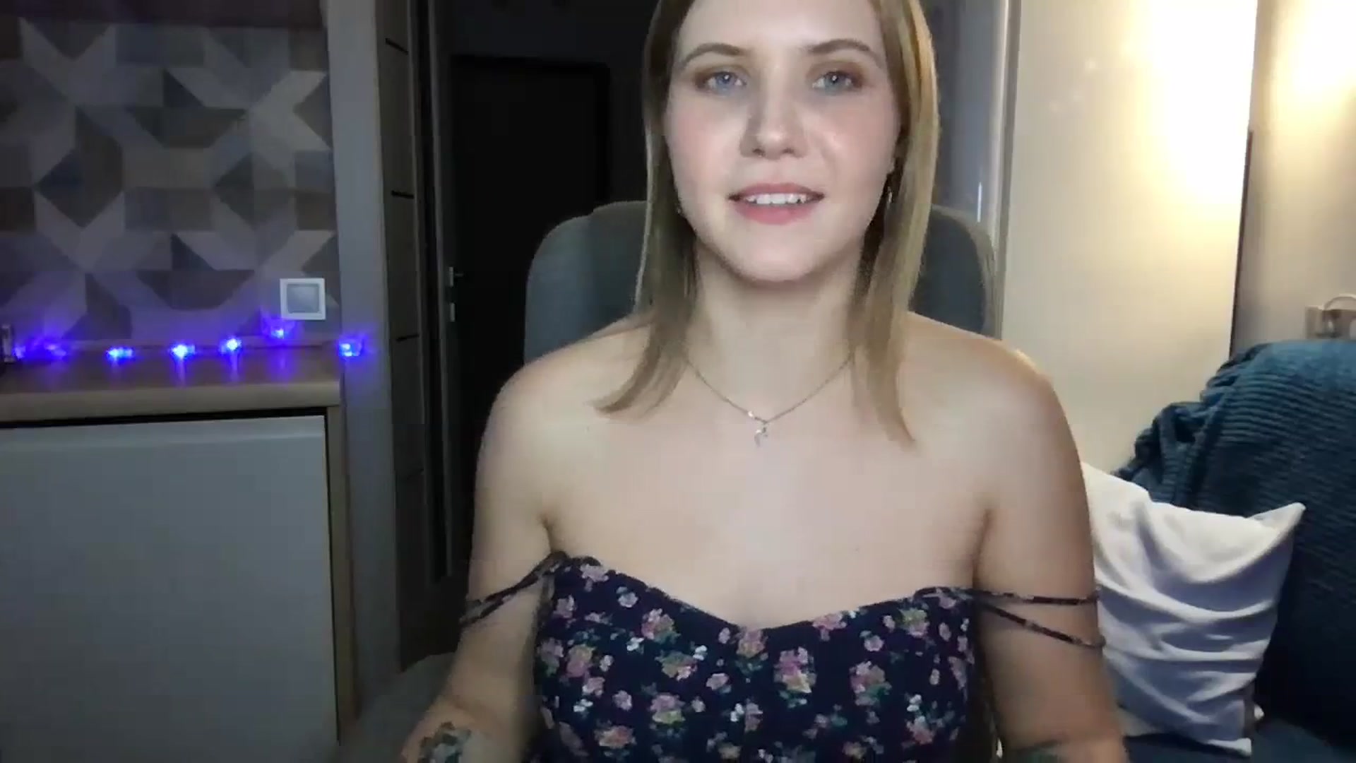 Gallery image thumbnail from YoungDunst's myfreecams stream on, 10/31/2023, 21:52 image 9 of 20