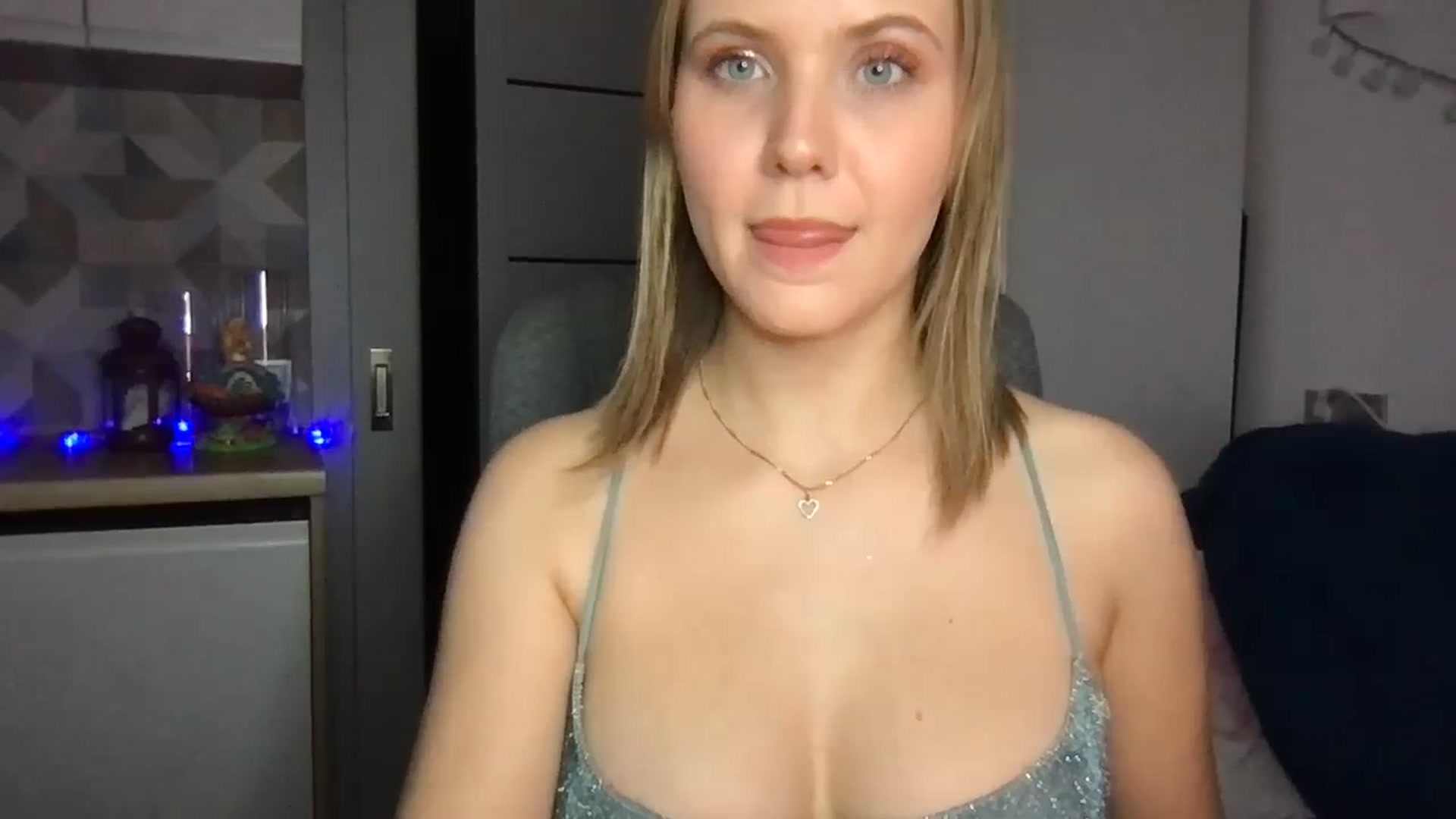 Gallery image thumbnail from YoungDunst's myfreecams stream on, 11/05/2023, 20:27 image 13 of 20