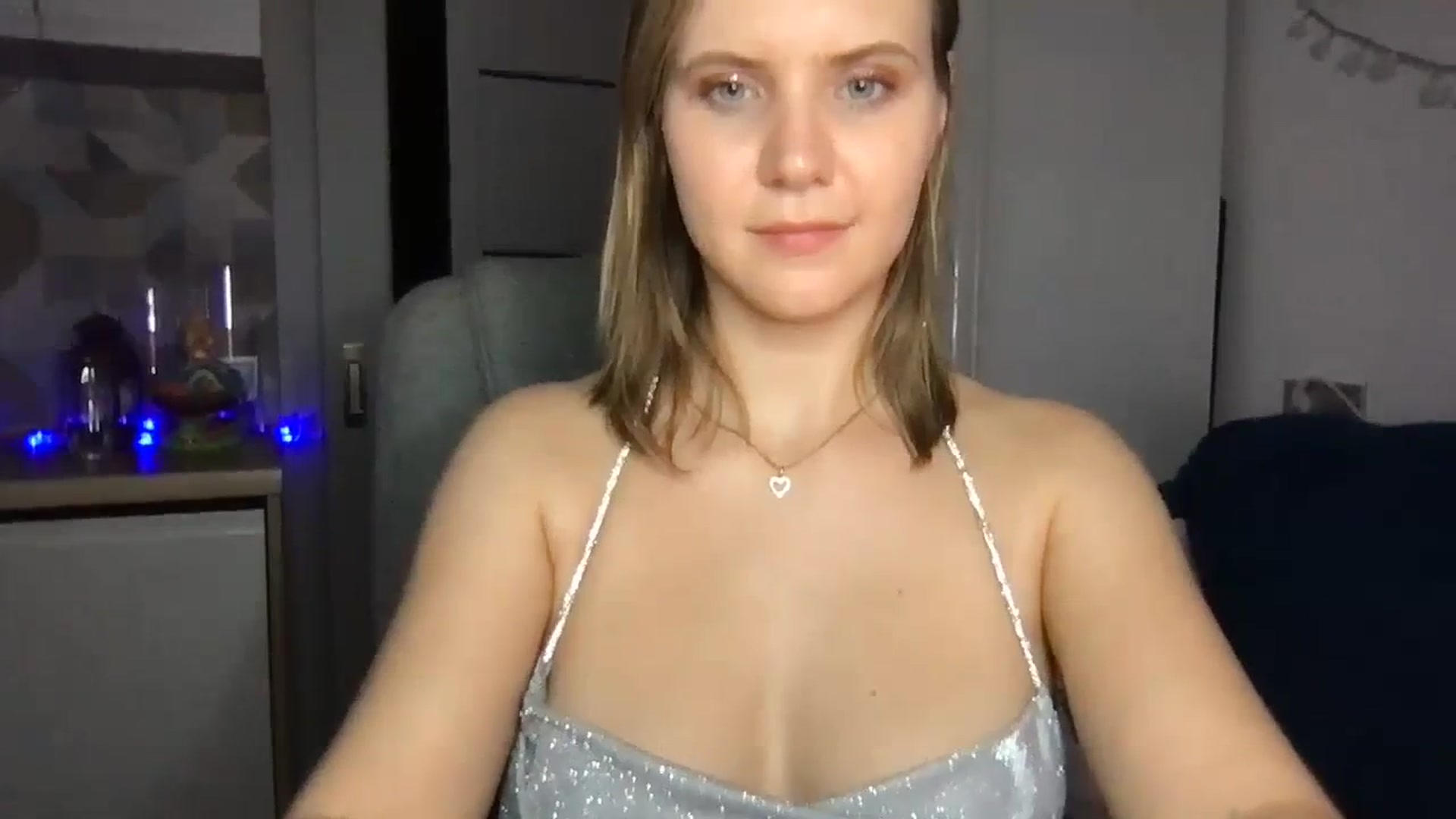 Gallery image thumbnail from YoungDunst's myfreecams stream on, 11/06/2023, 24:01 image 20 of 20