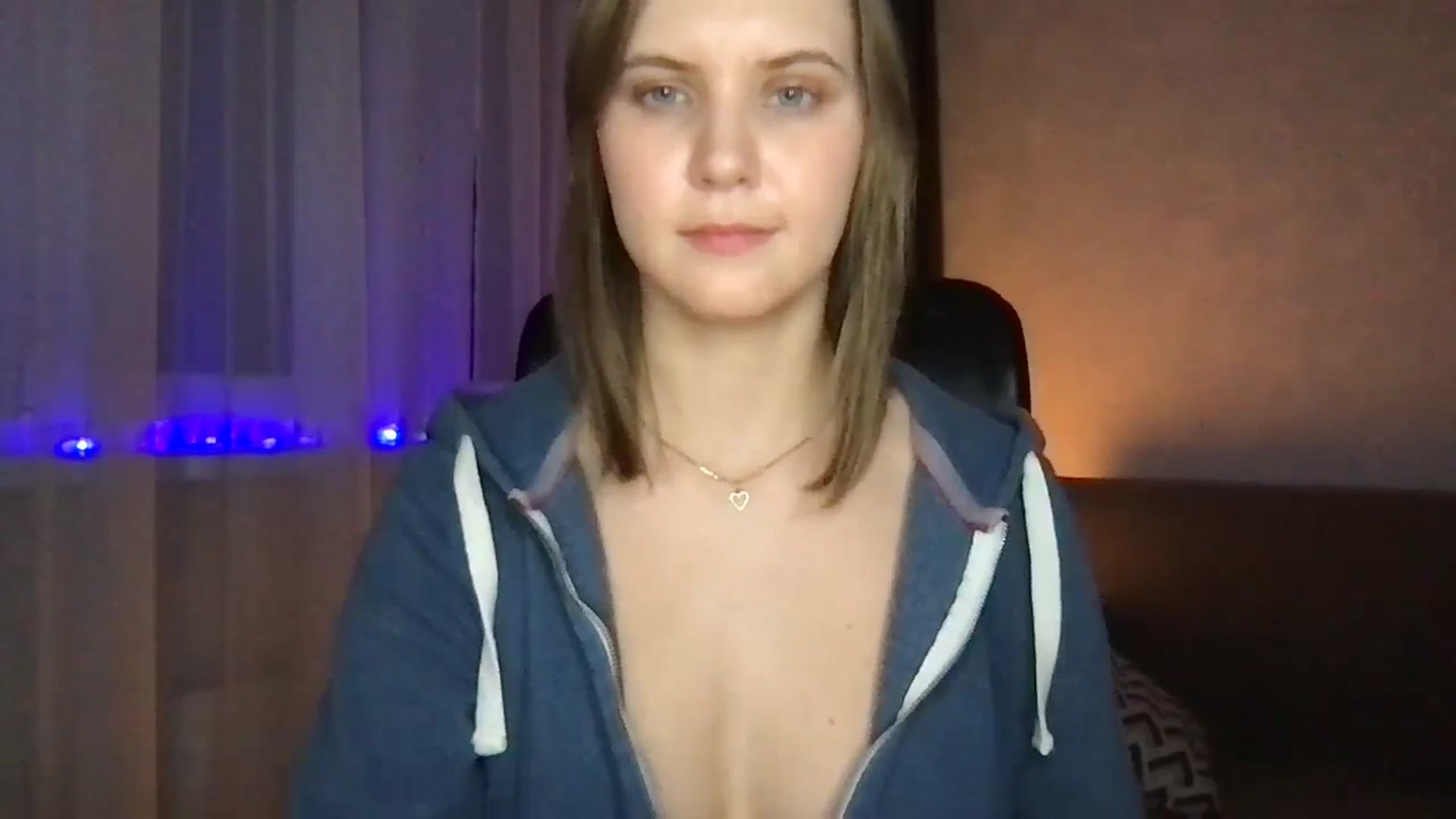 Gallery image thumbnail from YoungDunst's myfreecams stream on, 11/29/2023, 01:44 image 7 of 20