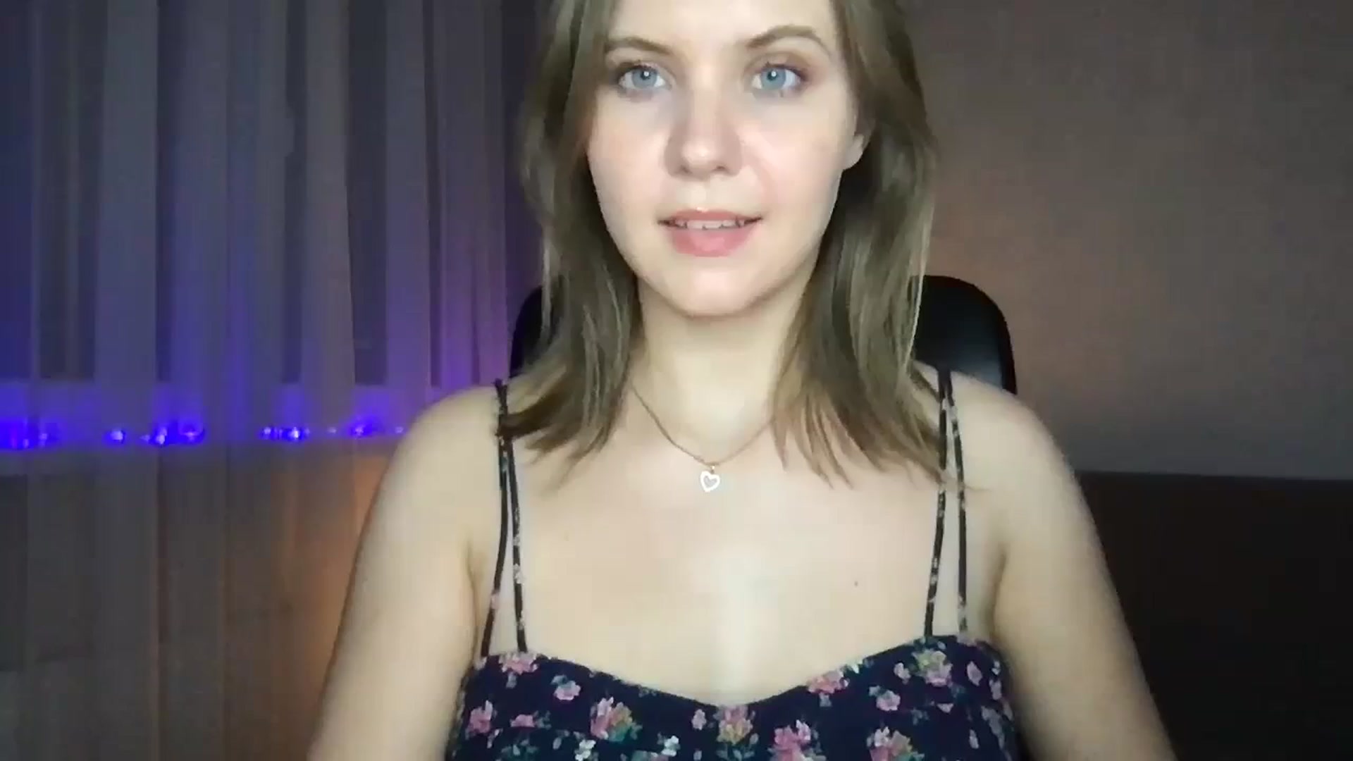 Gallery image thumbnail from YoungDunst's myfreecams stream on, 12/05/2023, 23:02 image 1 of 20