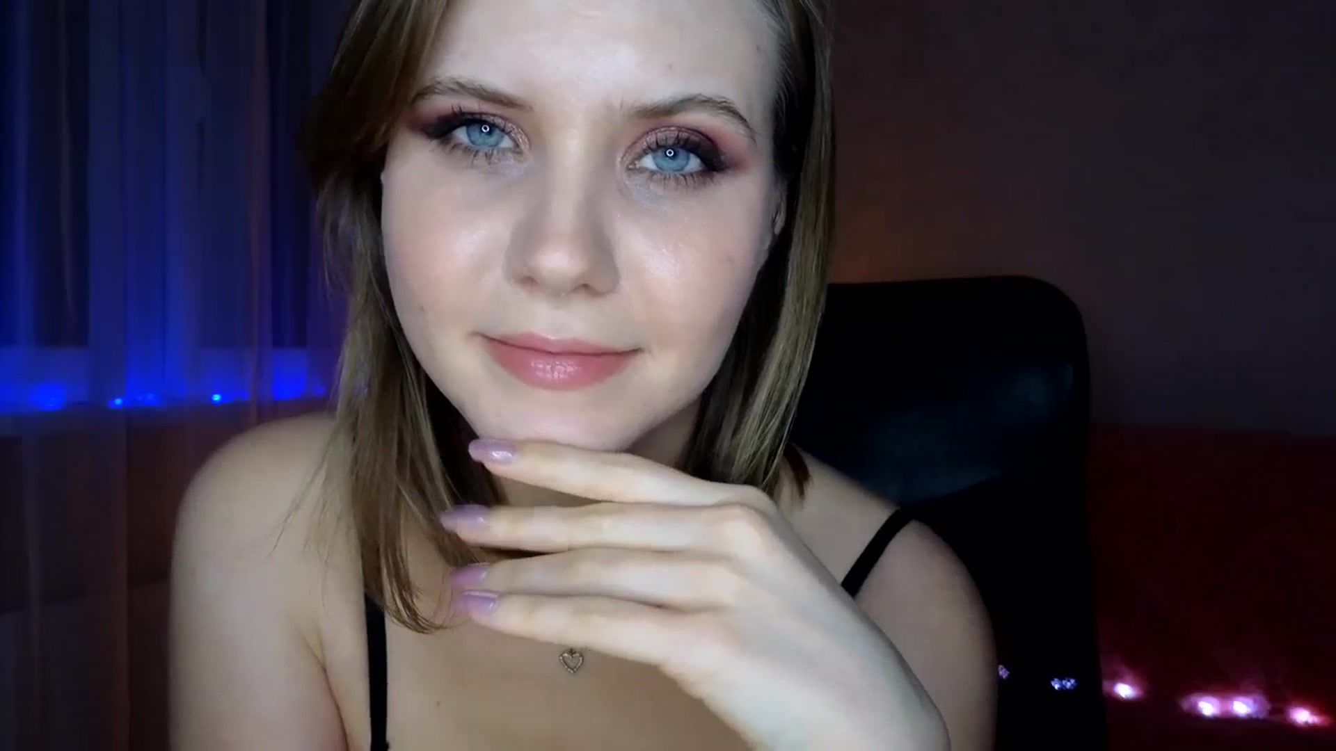 Gallery image thumbnail from YoungDunst's myfreecams stream on, 02/12/2024, 02:01 image 13 of 20