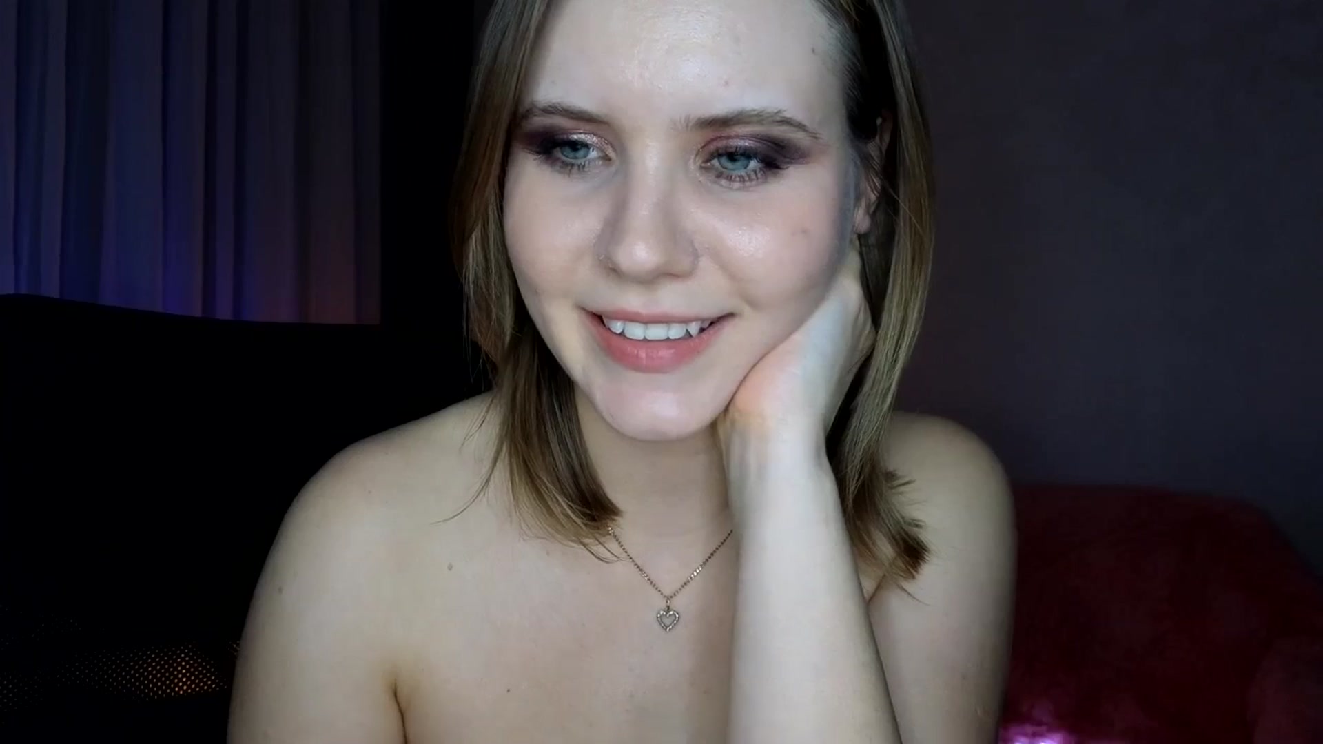 Gallery image thumbnail from YoungDunst's myfreecams stream on, 02/12/2024, 05:13 image 13 of 20