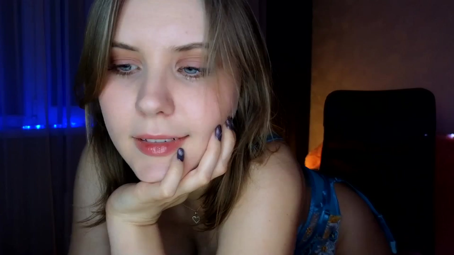Gallery image thumbnail from YoungDunst's myfreecams stream on, 02/23/2024, 04:06 image 8 of 20