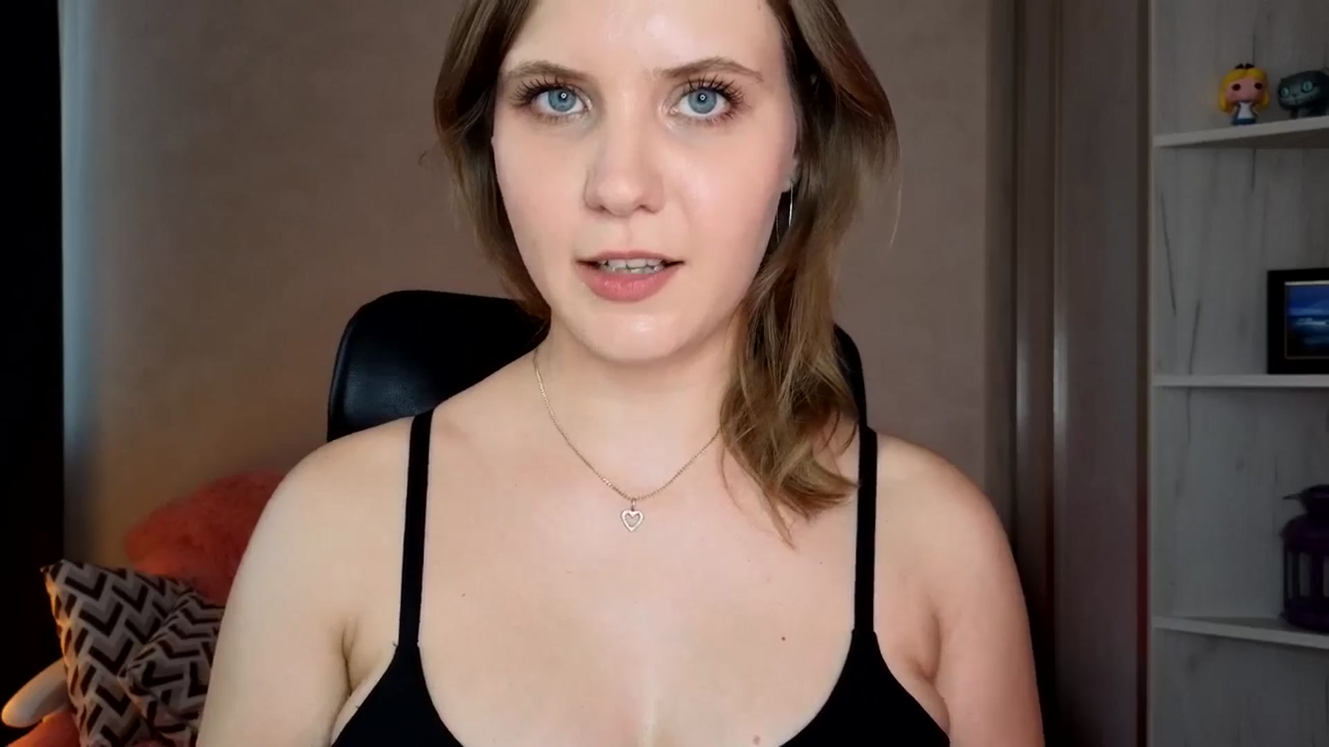 Gallery image thumbnail from YoungDunst's myfreecams stream on, 07/22/2024, 18:03 image 12 of 20