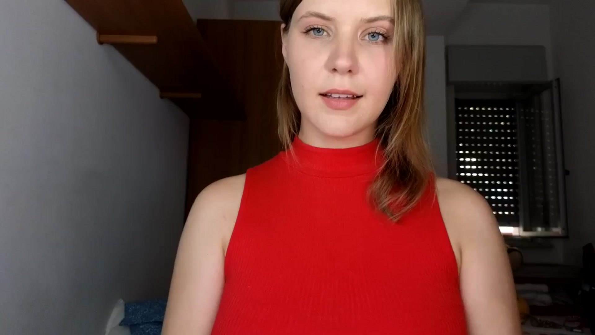 Gallery image thumbnail from YoungDunst's myfreecams stream on, 08/02/2024, 17:09 image 12 of 20