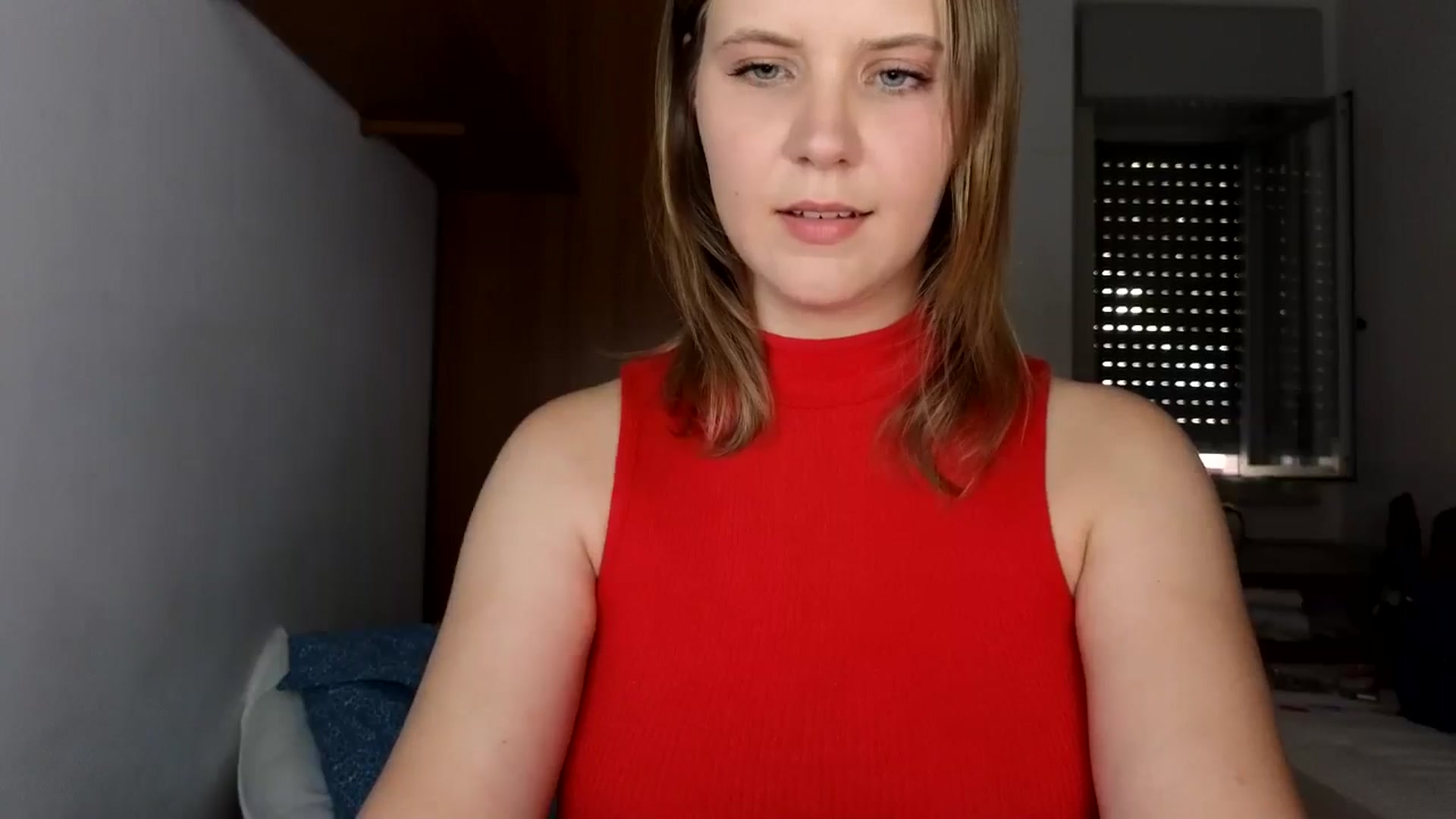 Gallery image thumbnail from YoungDunst's myfreecams stream on, 08/02/2024, 17:09 image 7 of 20