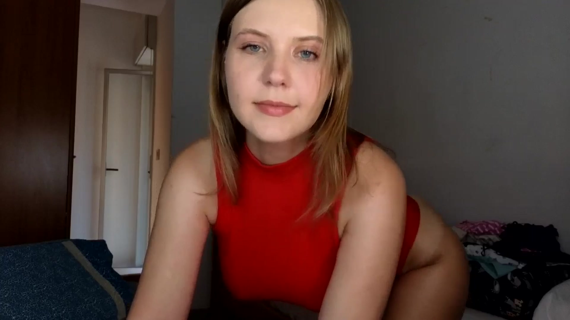 Gallery image thumbnail from YoungDunst's myfreecams stream on, 08/02/2024, 17:09 image 5 of 20