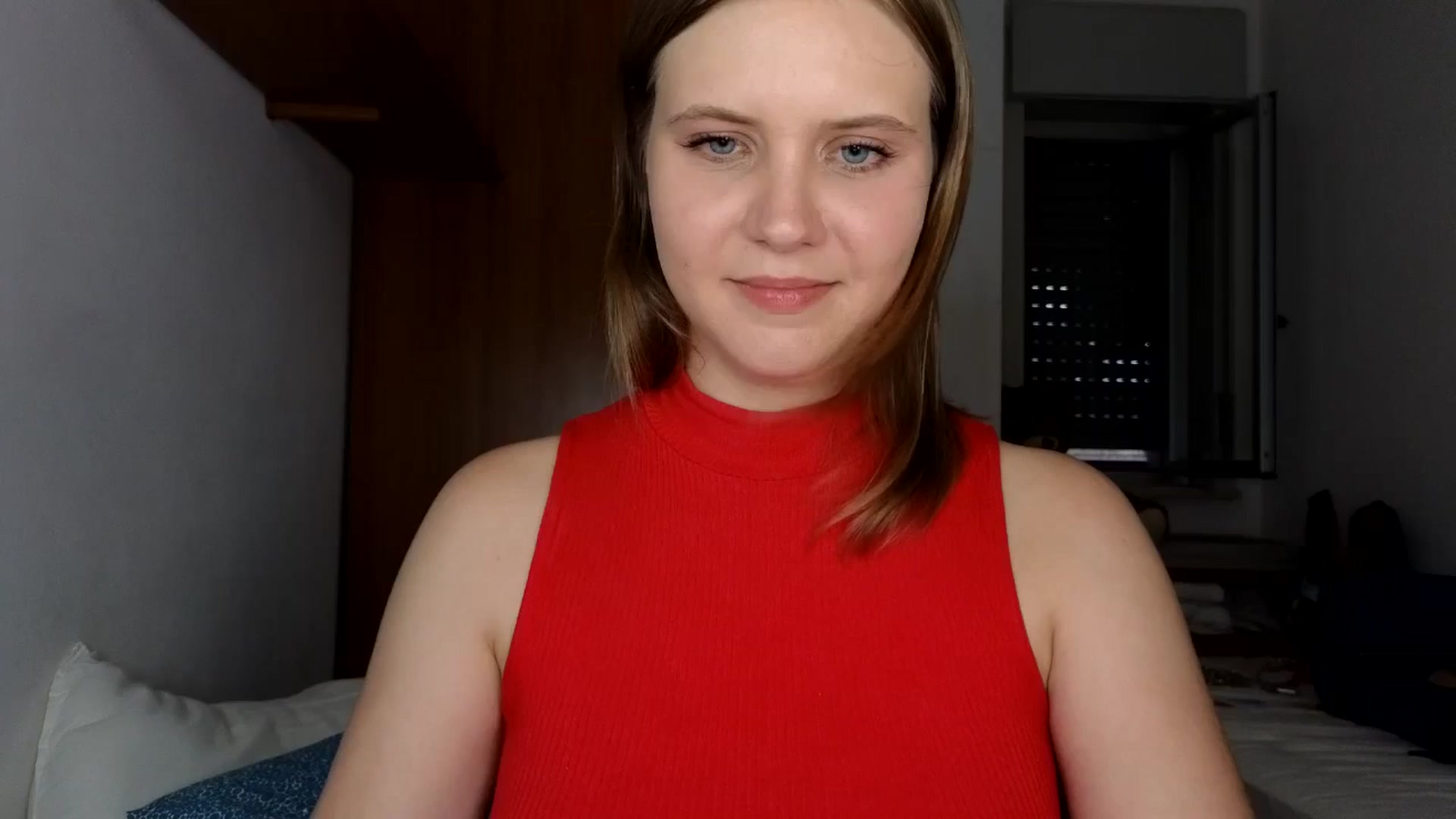Gallery image thumbnail from YoungDunst's myfreecams stream on, 08/02/2024, 18:11 image 19 of 20
