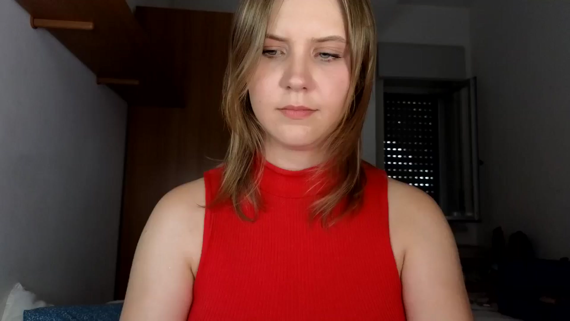 Gallery image thumbnail from YoungDunst's myfreecams stream on, 08/02/2024, 18:11 image 2 of 20
