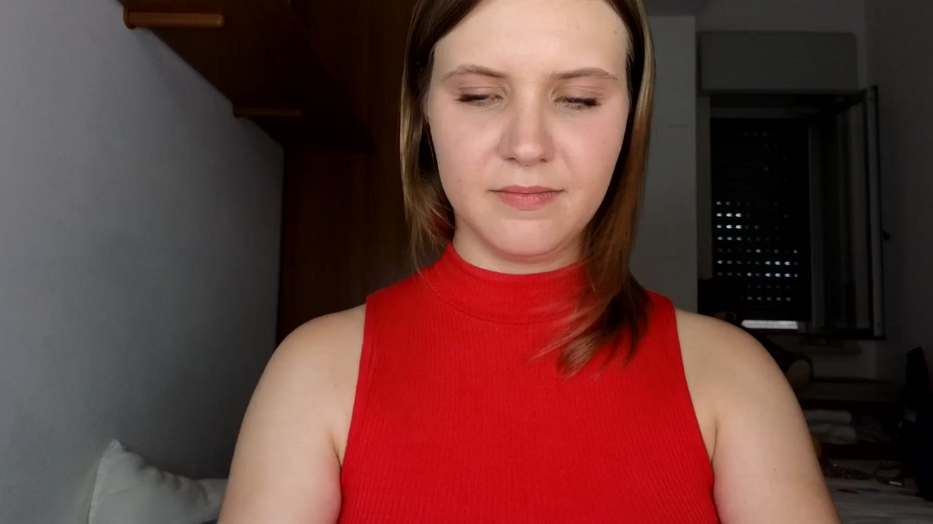Gallery image thumbnail from YoungDunst's myfreecams stream on, 08/02/2024, 18:11 image 16 of 20