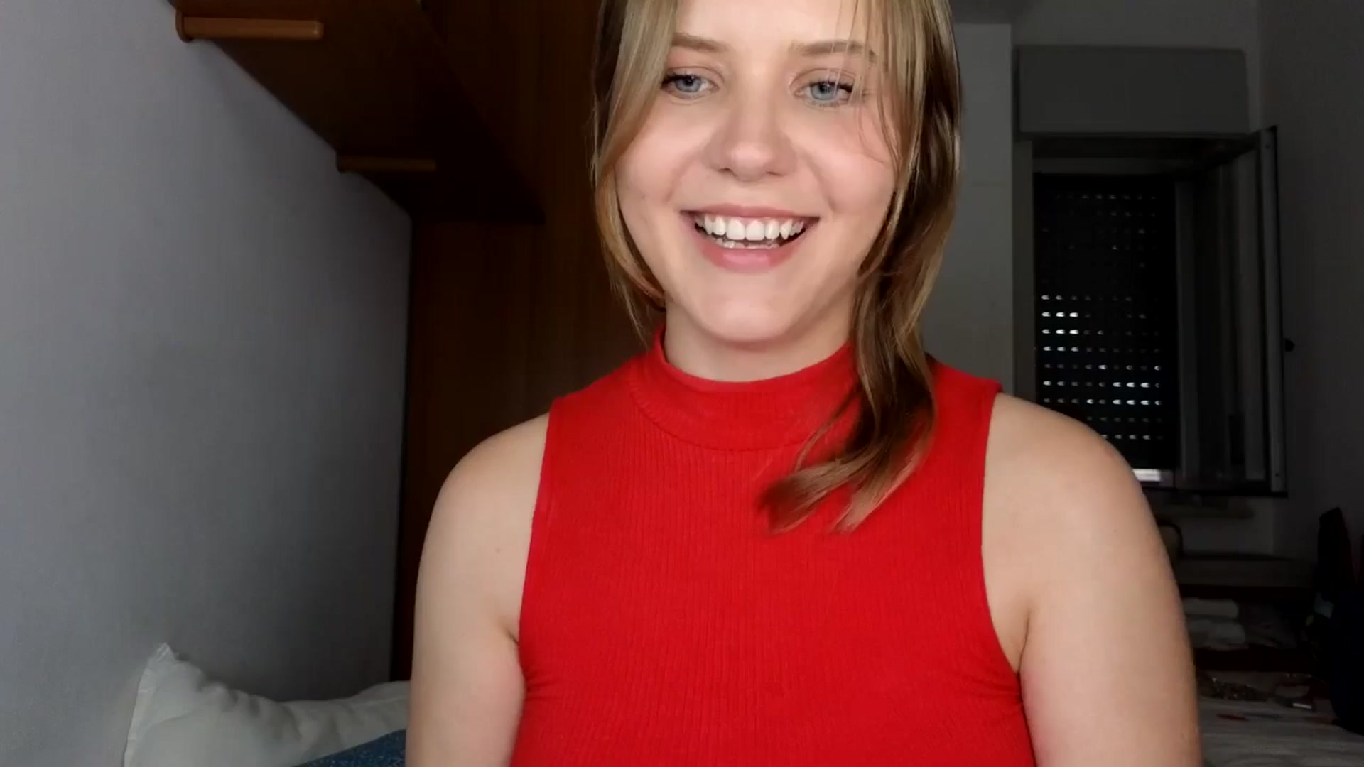 Gallery image thumbnail from YoungDunst's myfreecams stream on, 08/02/2024, 18:11 image 14 of 20