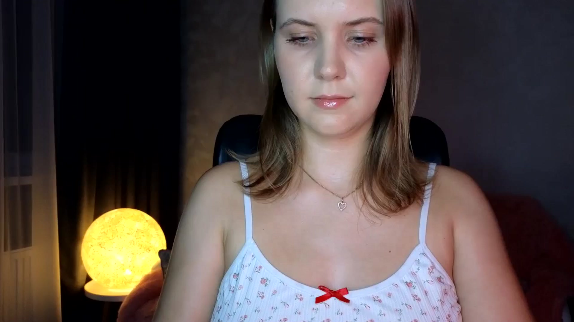 Gallery image thumbnail from YoungDunst's myfreecams stream on, 10/14/2024, 18:19 image 3 of 20