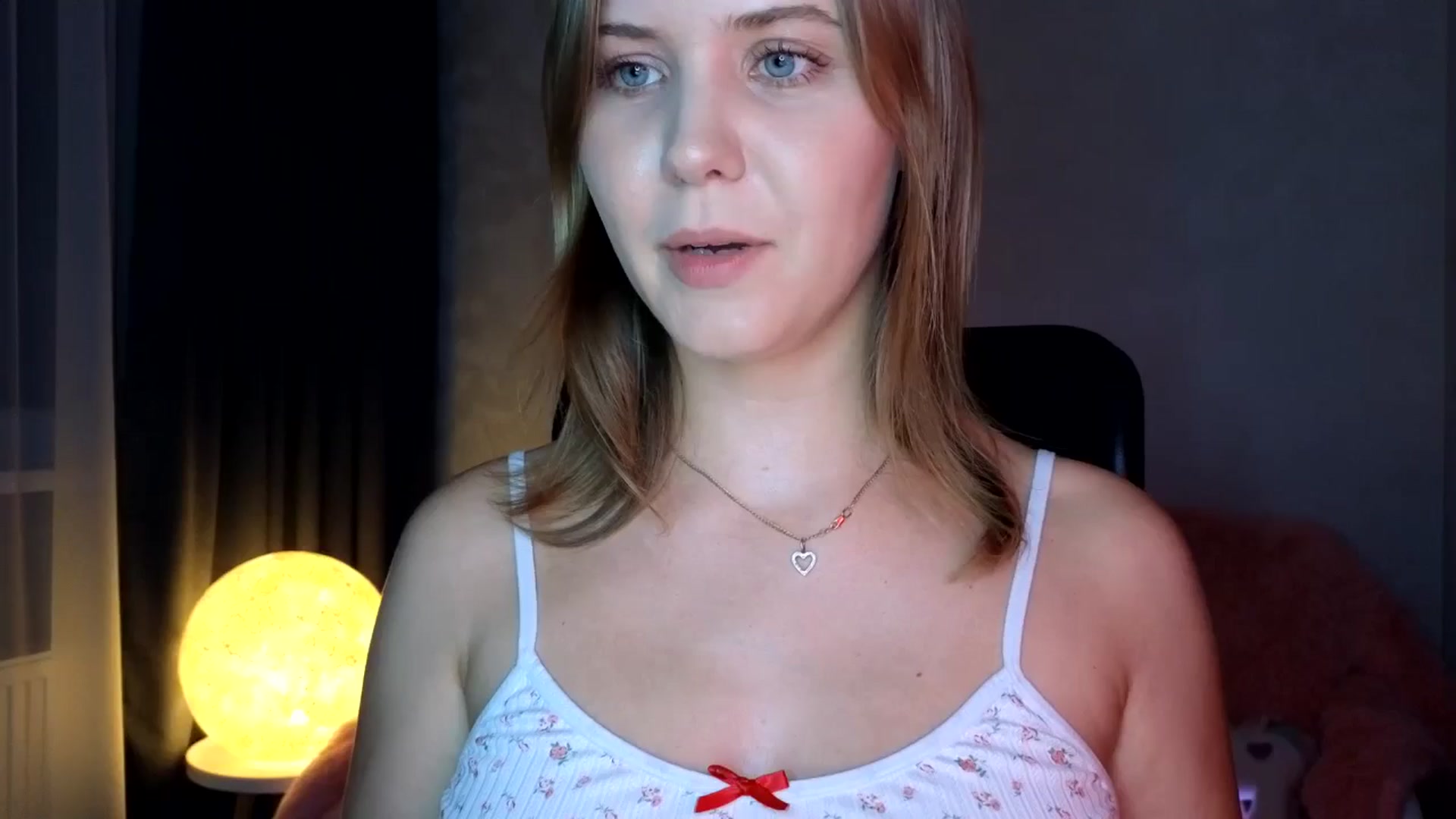 Gallery image thumbnail from YoungDunst's myfreecams stream on, 10/14/2024, 18:19 image 1 of 20